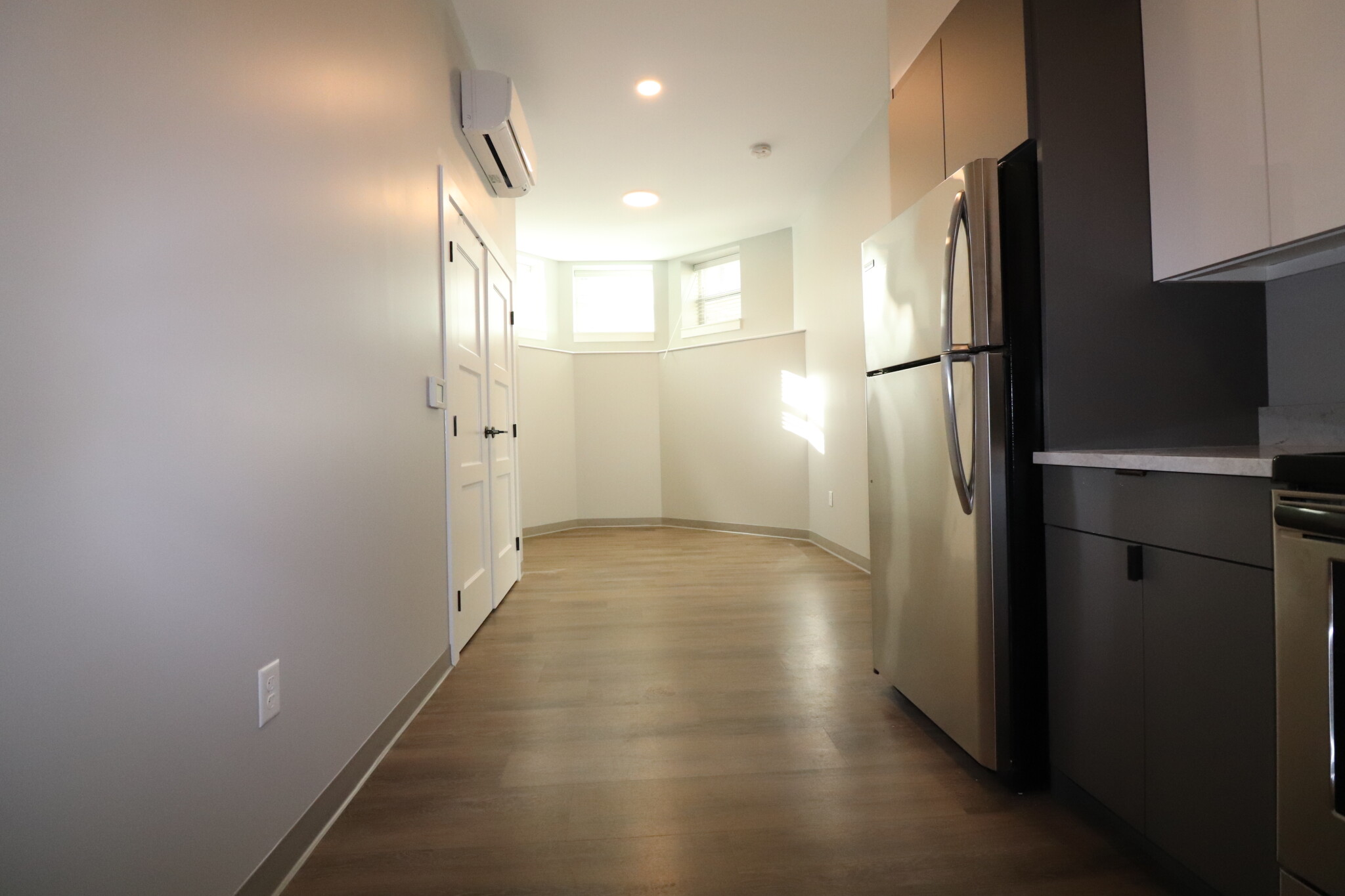 100 Hemenway St, Fenway