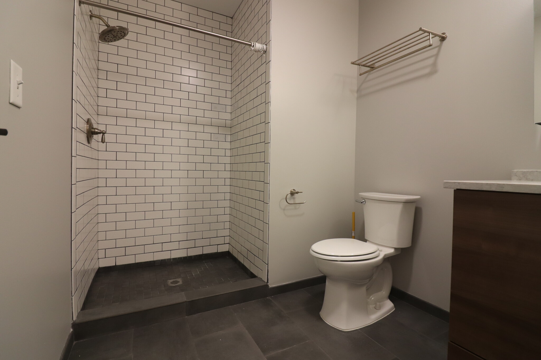 100 Hemenway St, Fenway