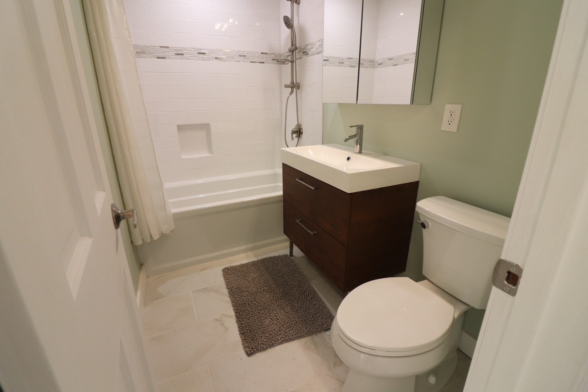 131 Sewall Ave, Coolidge Corner