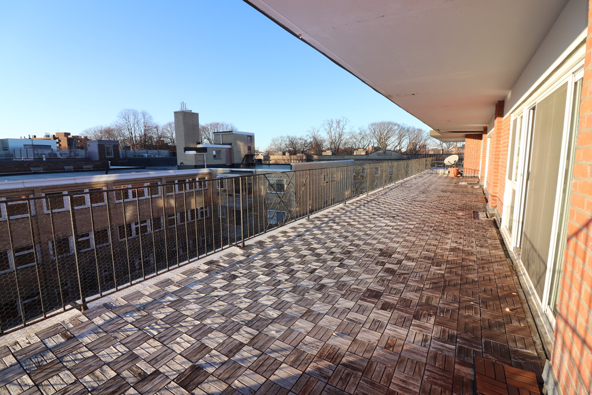 131 Sewall Ave, Coolidge Corner