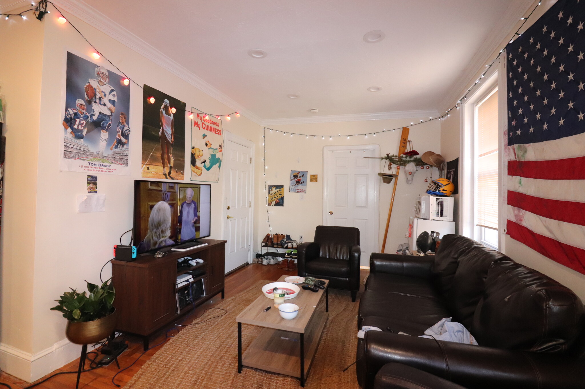 73 Thatcher St, Coolidge Corner