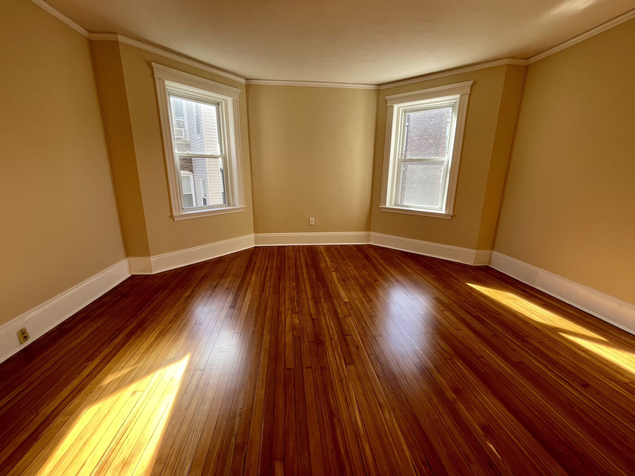 10 Browne St, Coolidge Corner