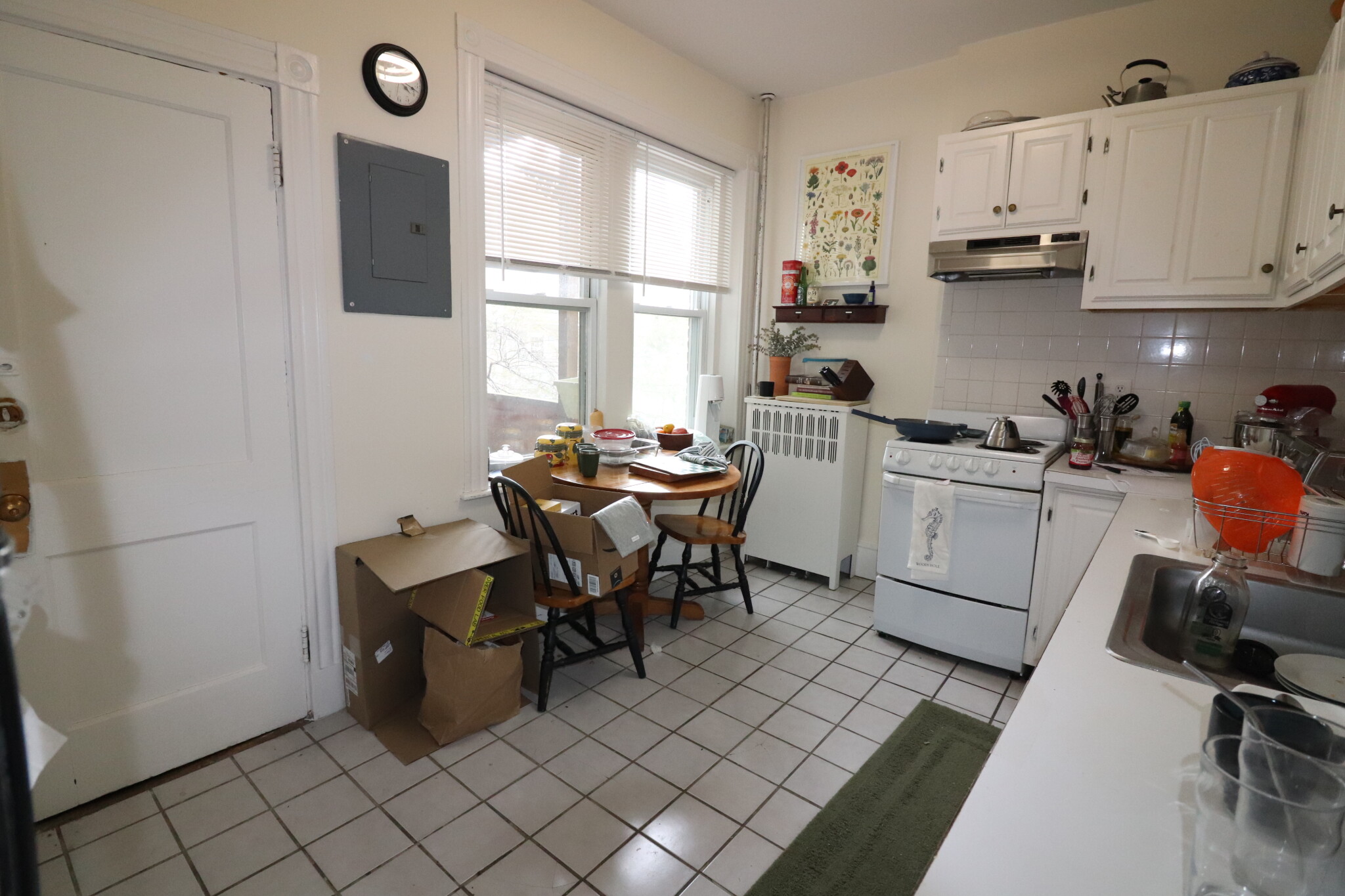 136 Pleasant St, Coolidge Corner