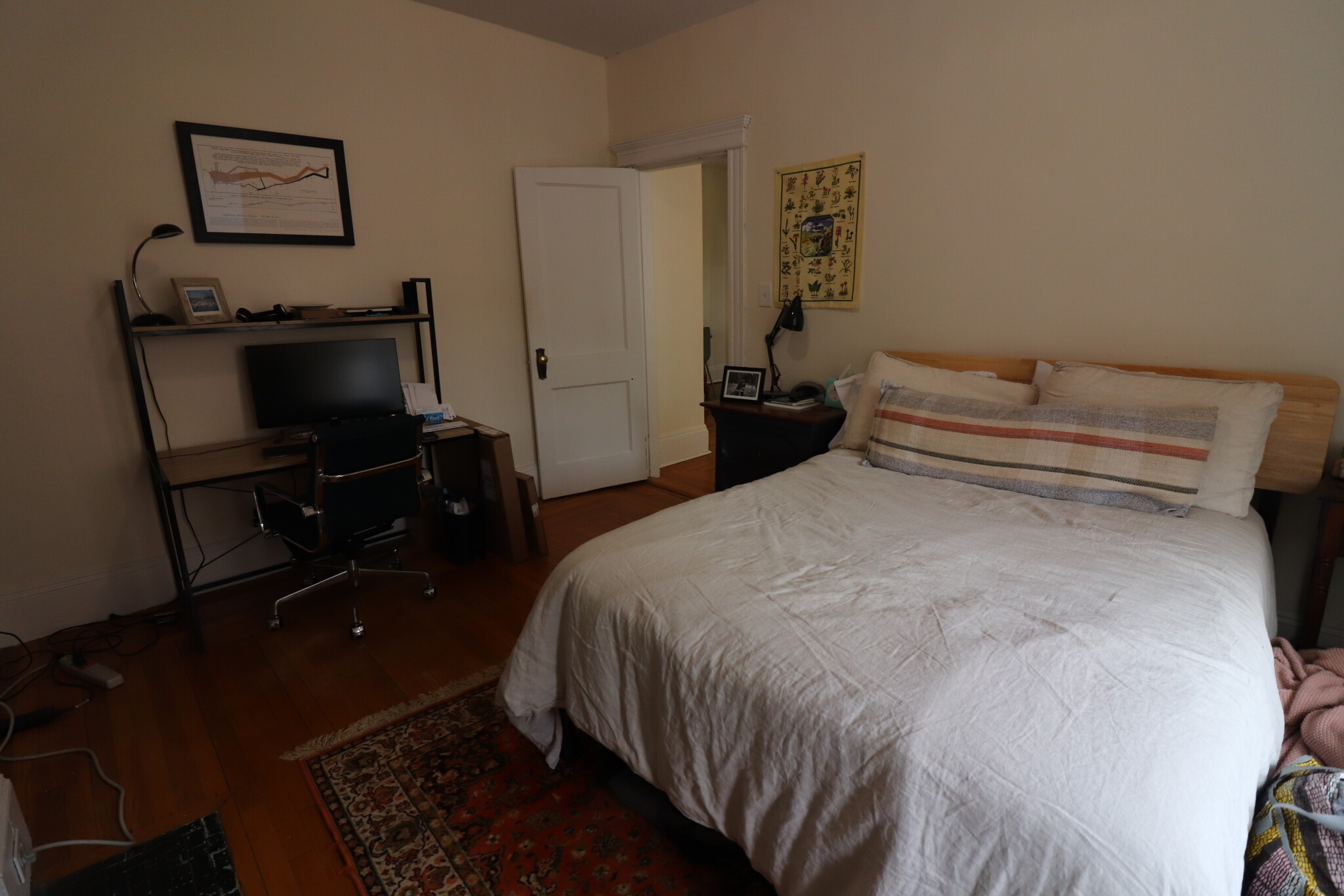 136 Pleasant St, Coolidge Corner