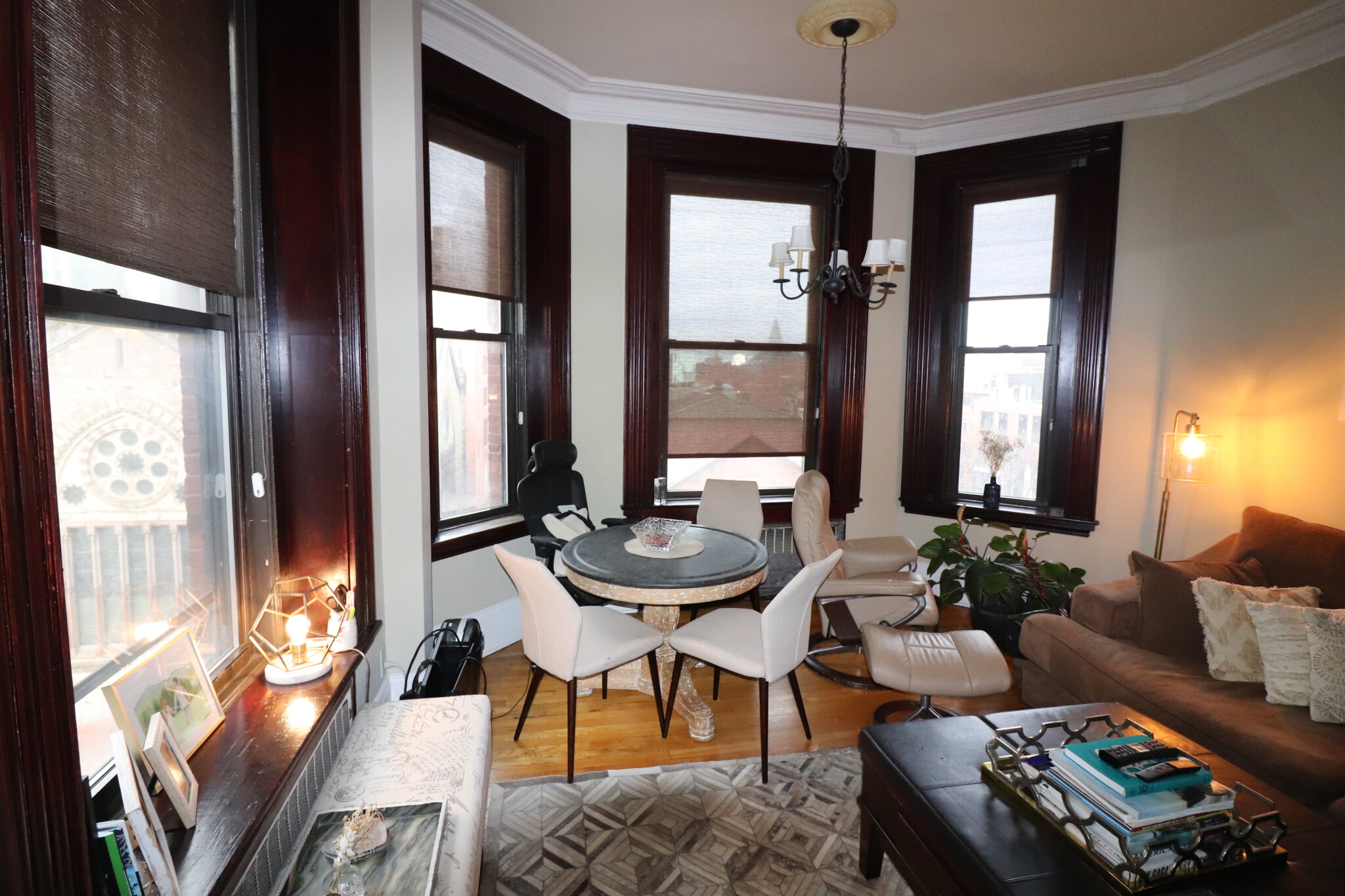 271 Dartmouth St, Back Bay