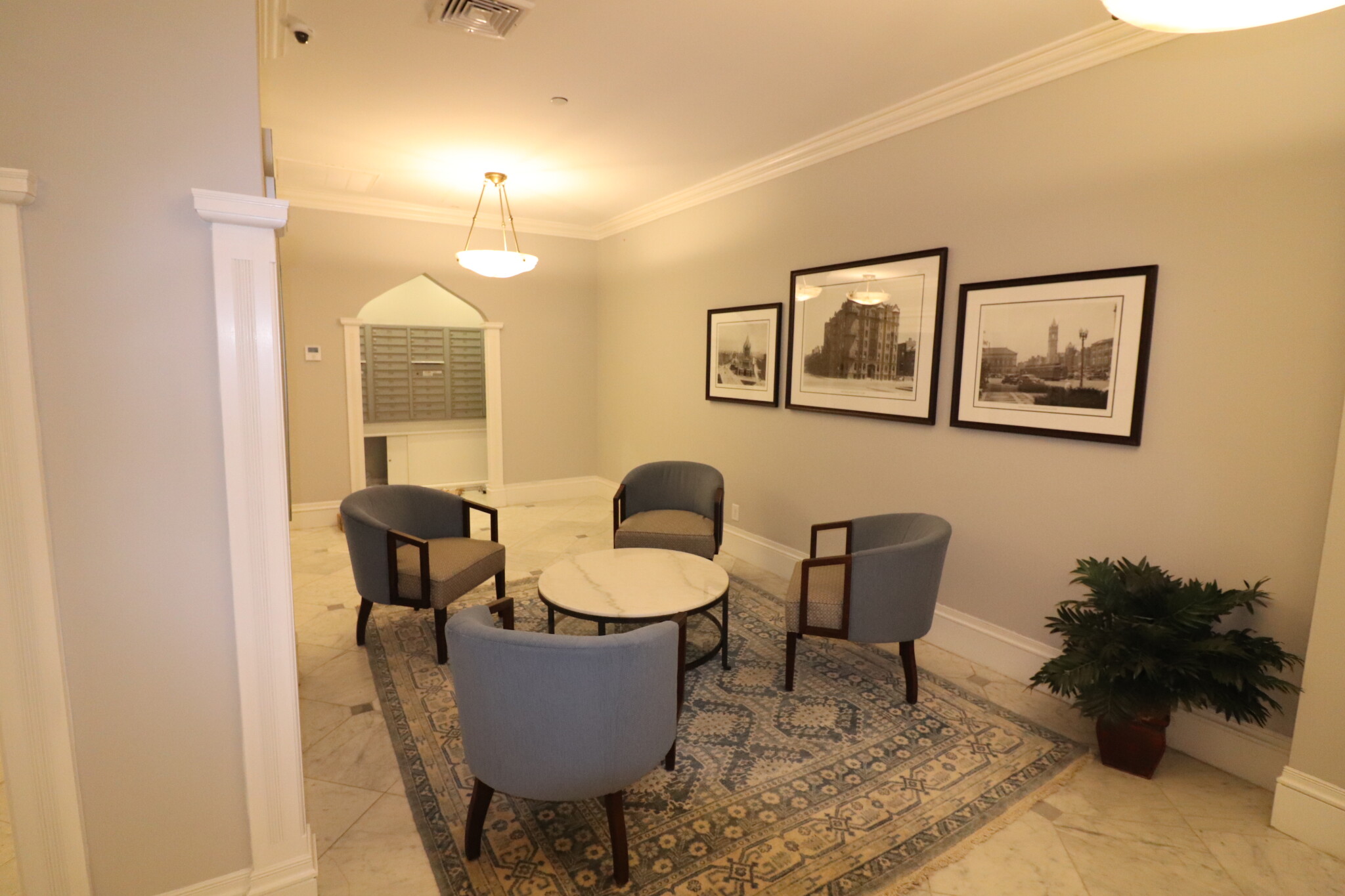 271 Dartmouth St, Back Bay