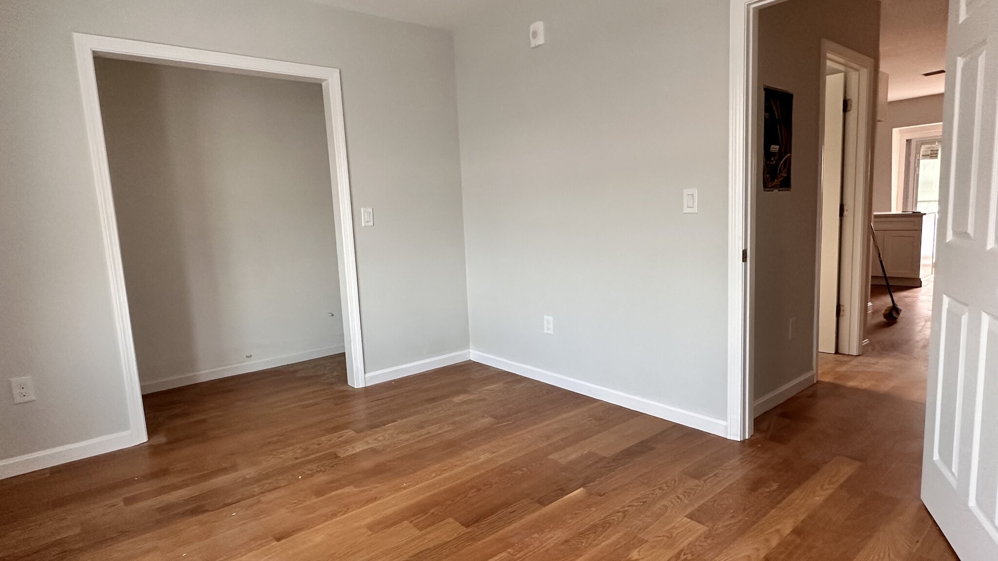 142 Chelsea St, East Boston