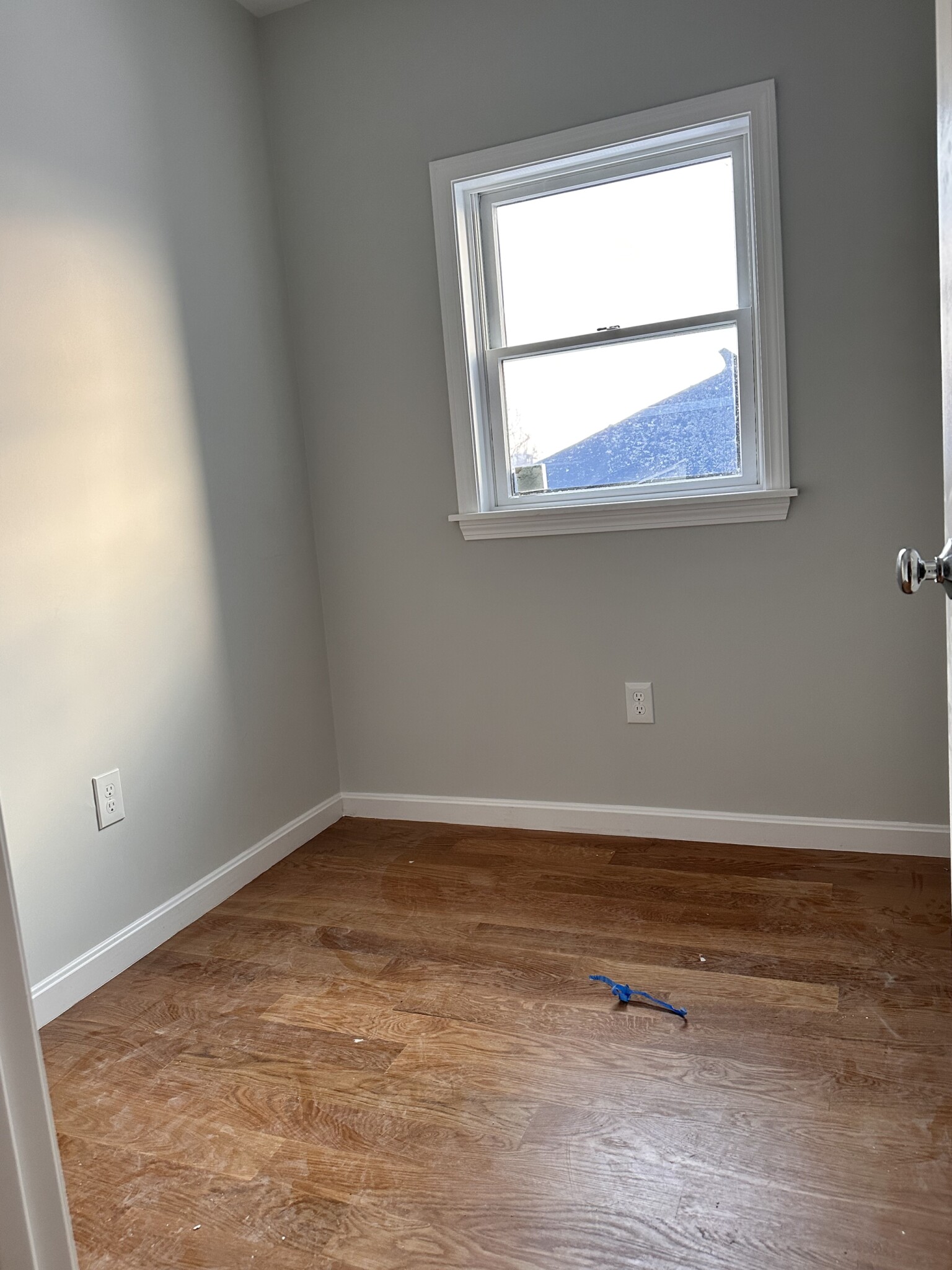 142 Chelsea St, East Boston