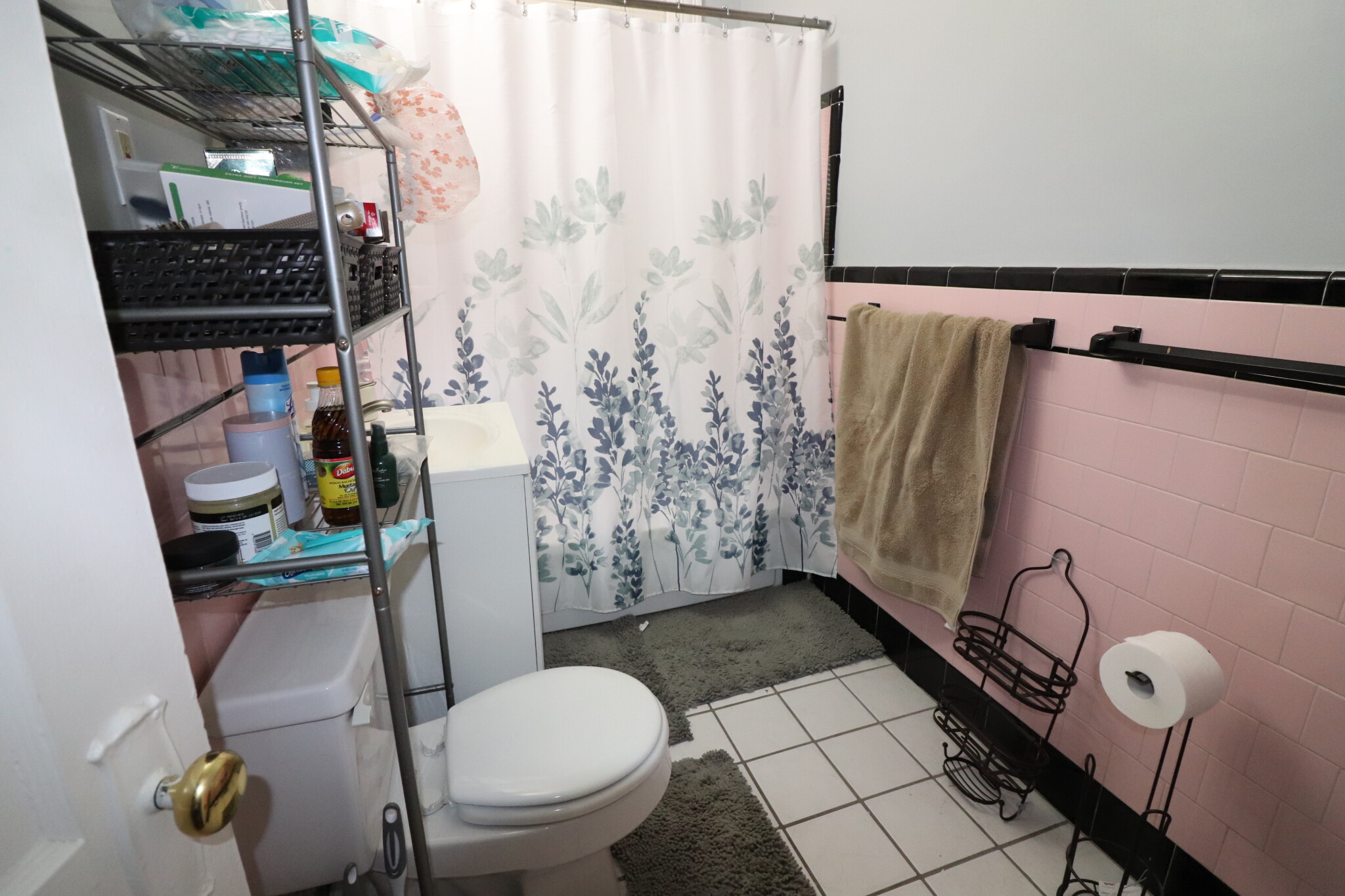 136 Pleasant St, Coolidge Corner