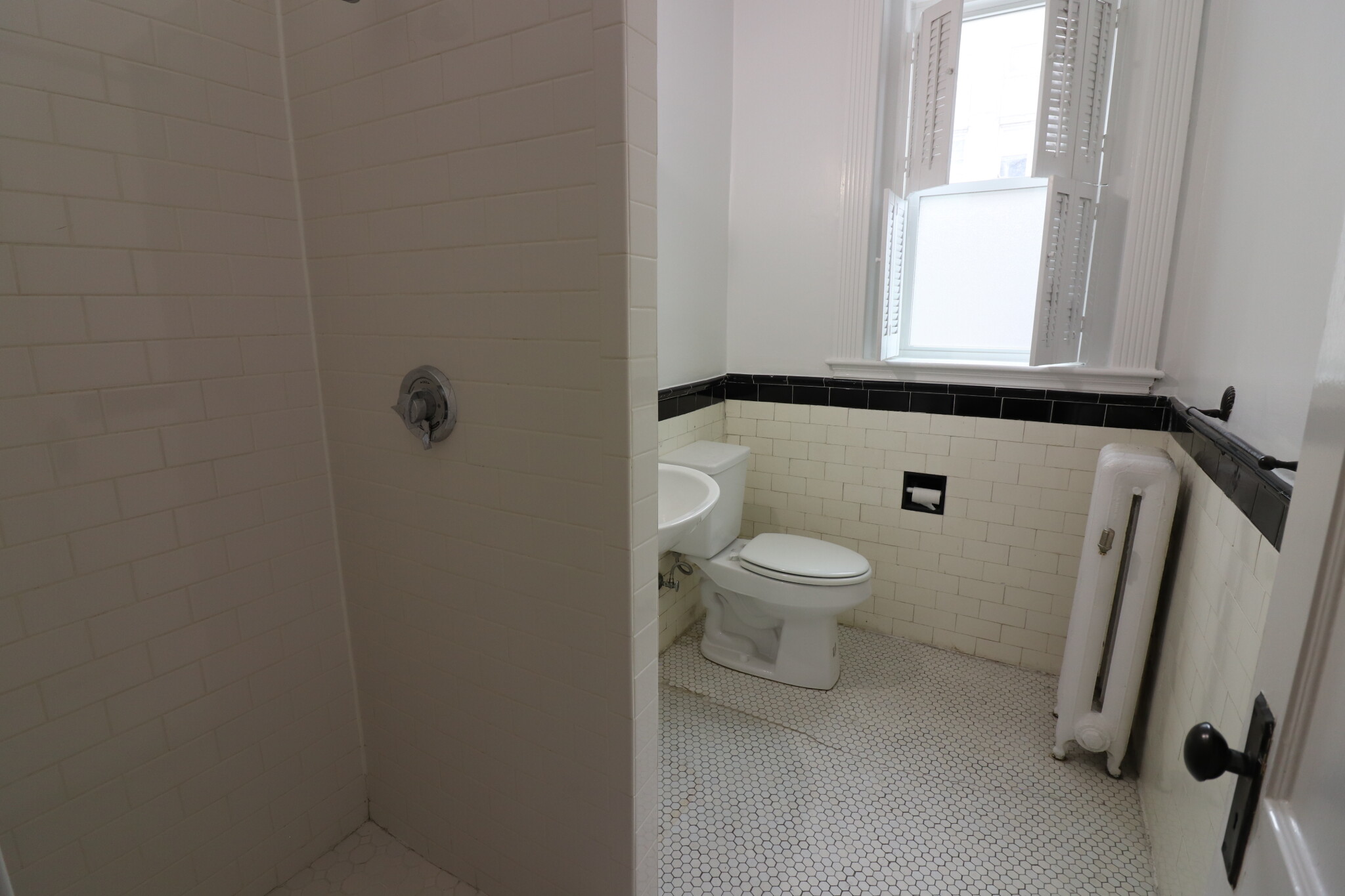 25 Parkman St, Coolidge Corner