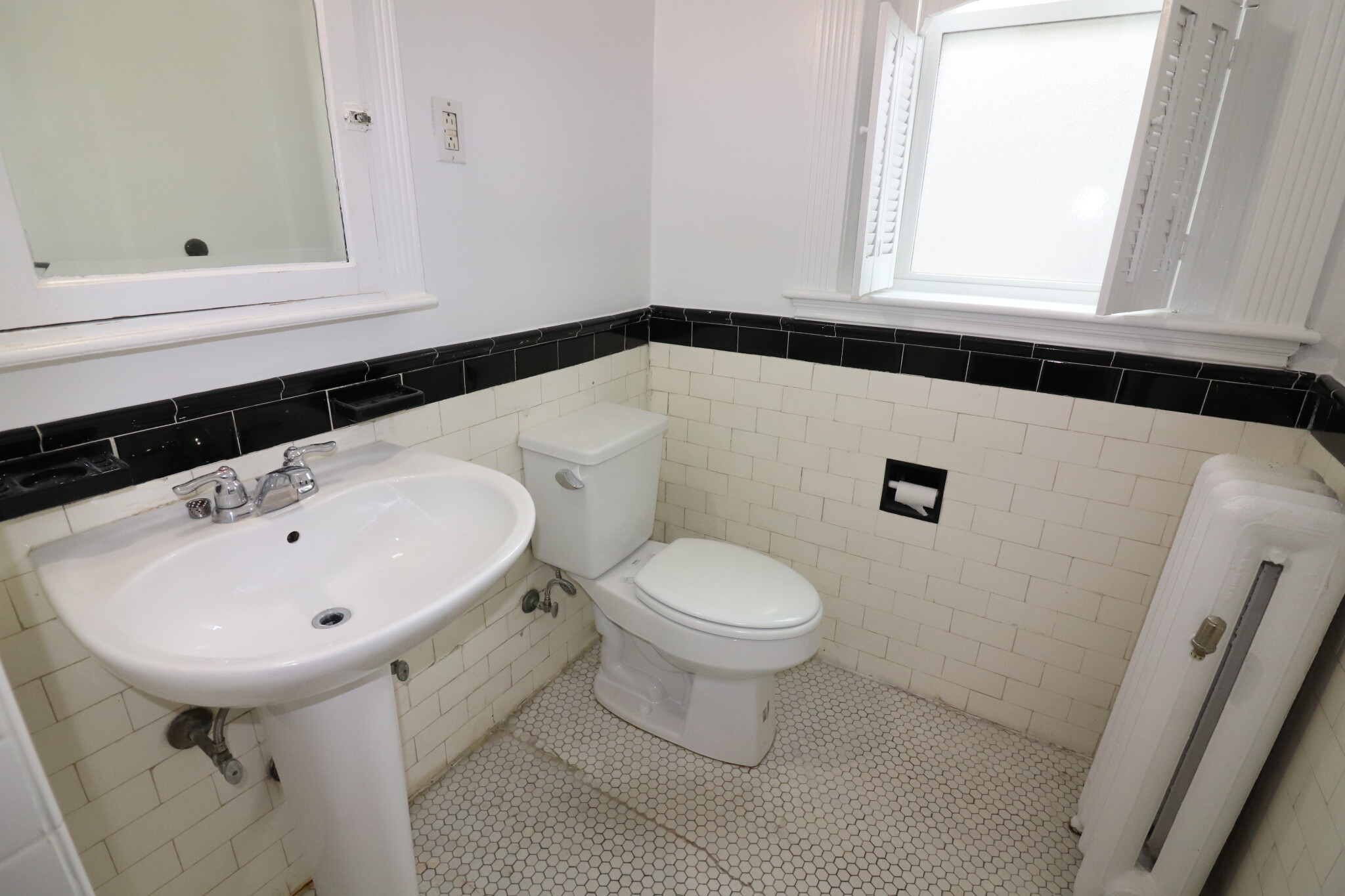 25 Parkman St, Coolidge Corner