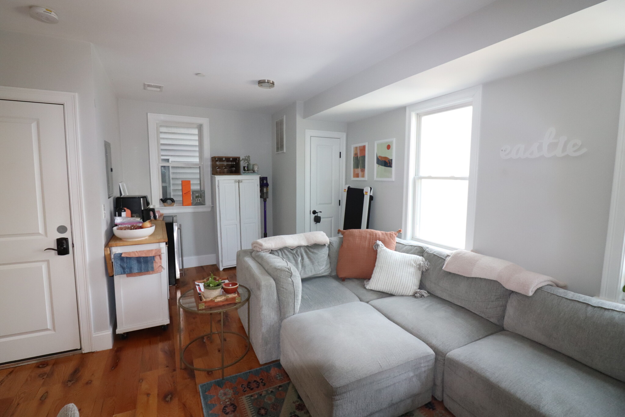 56 Liverpool St, East Boston