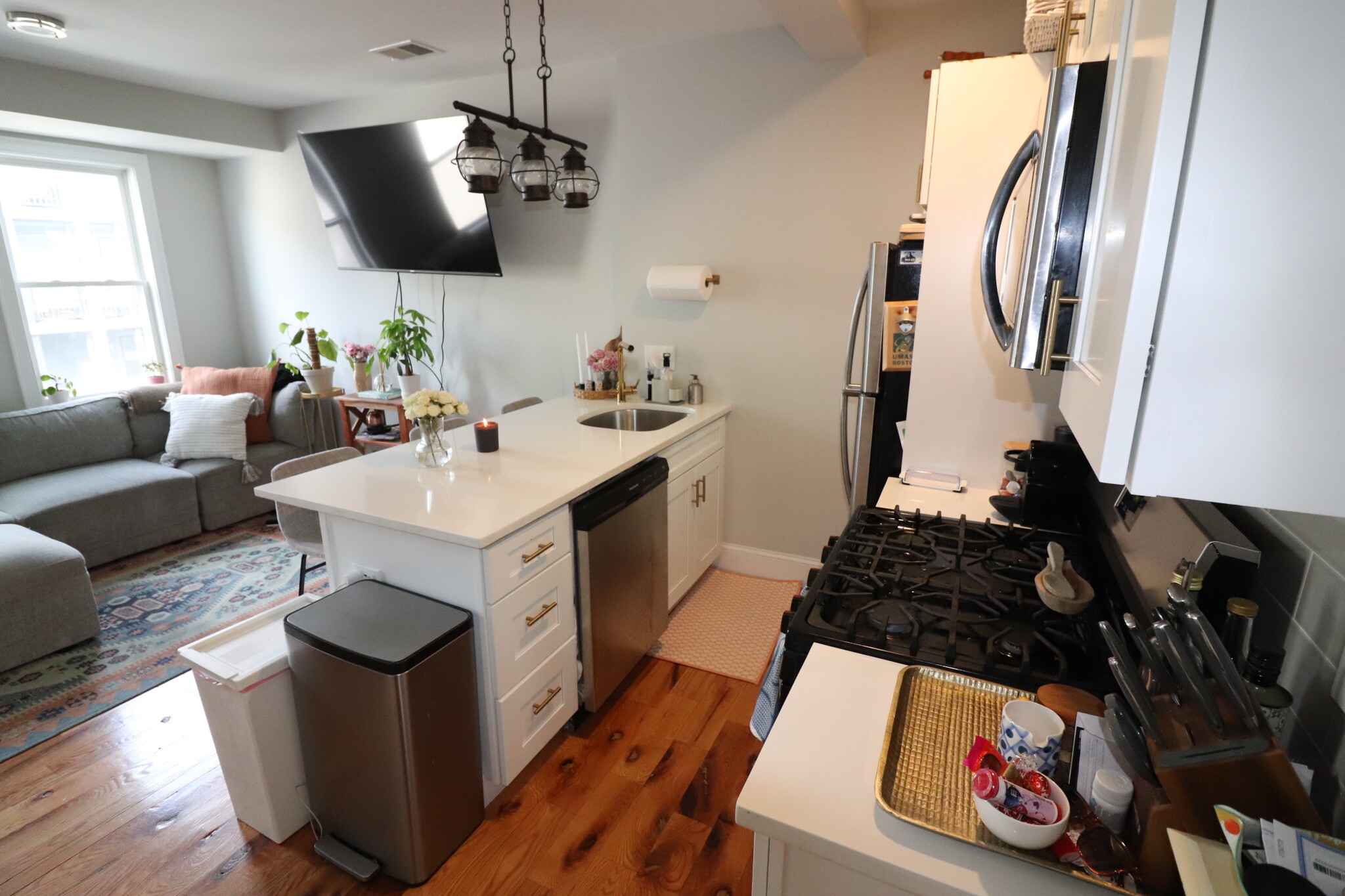 56 Liverpool St, East Boston