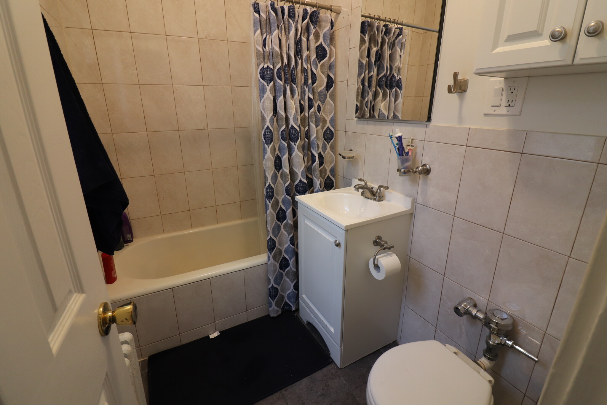 1999 Commonwealth Ave, Brighton