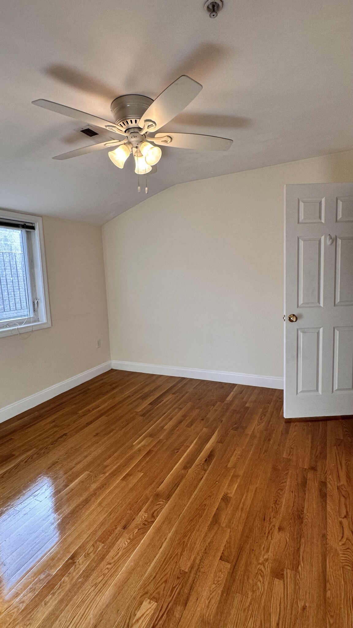 172 Fuller St, Coolidge Corner