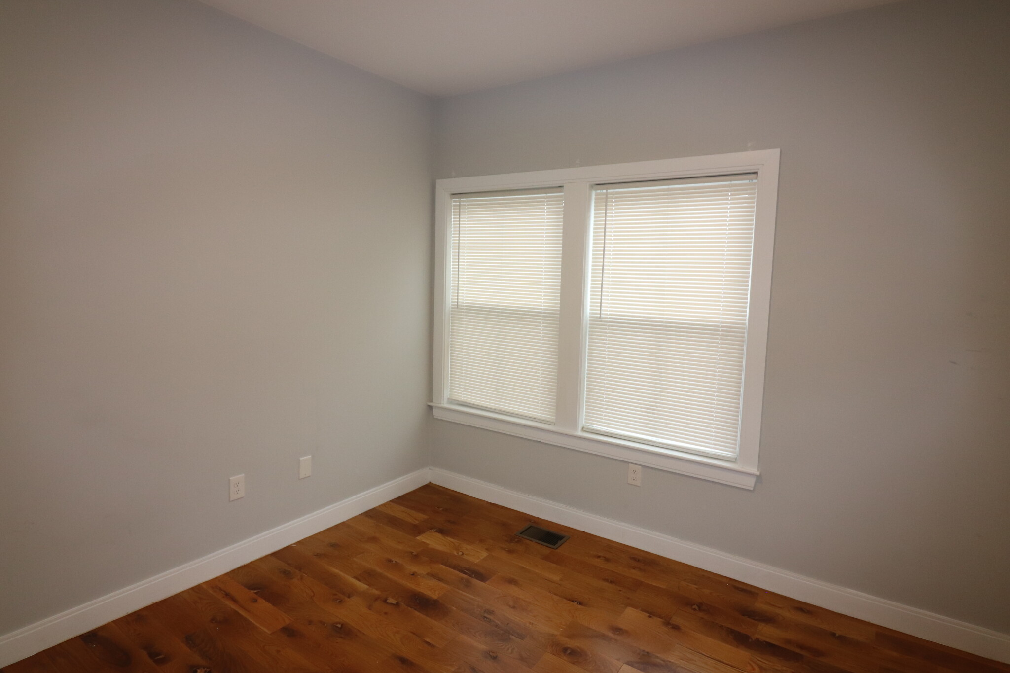 477 Meridian St, East Boston