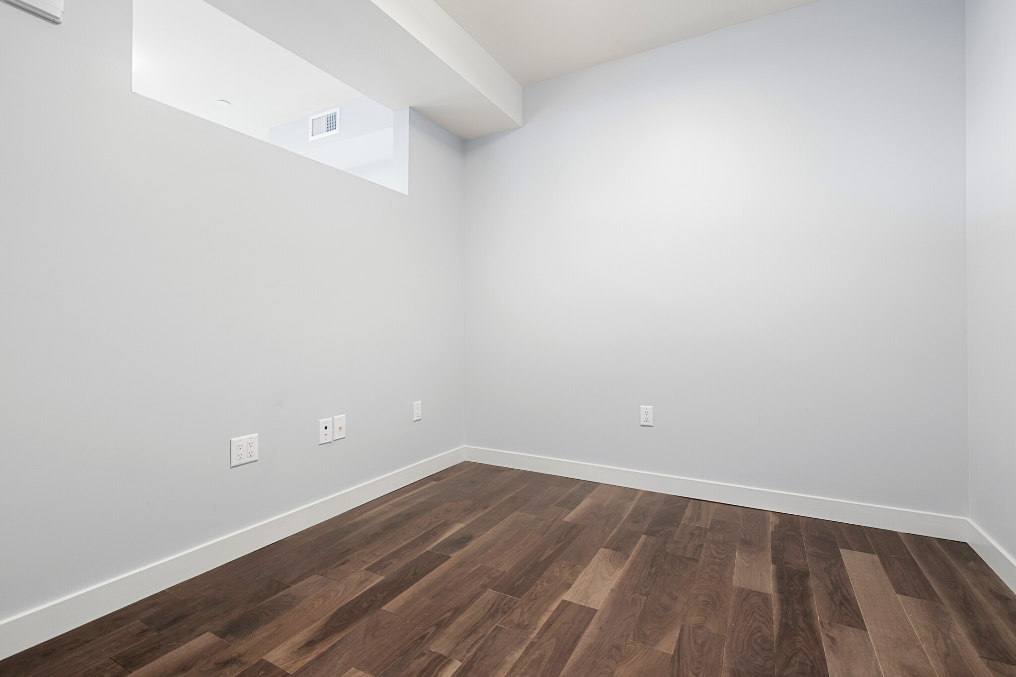 136 Babcock St, Coolidge Corner