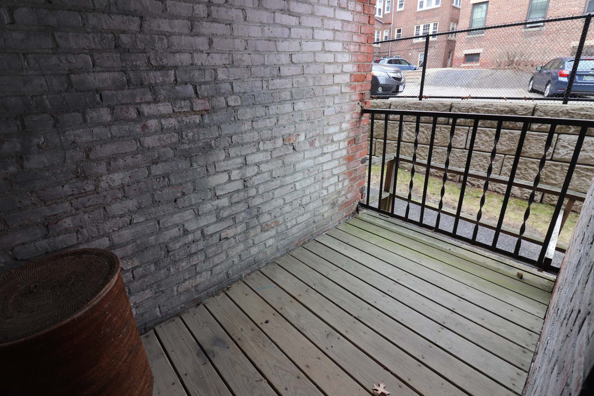 42 Saint Paul St, Longwood