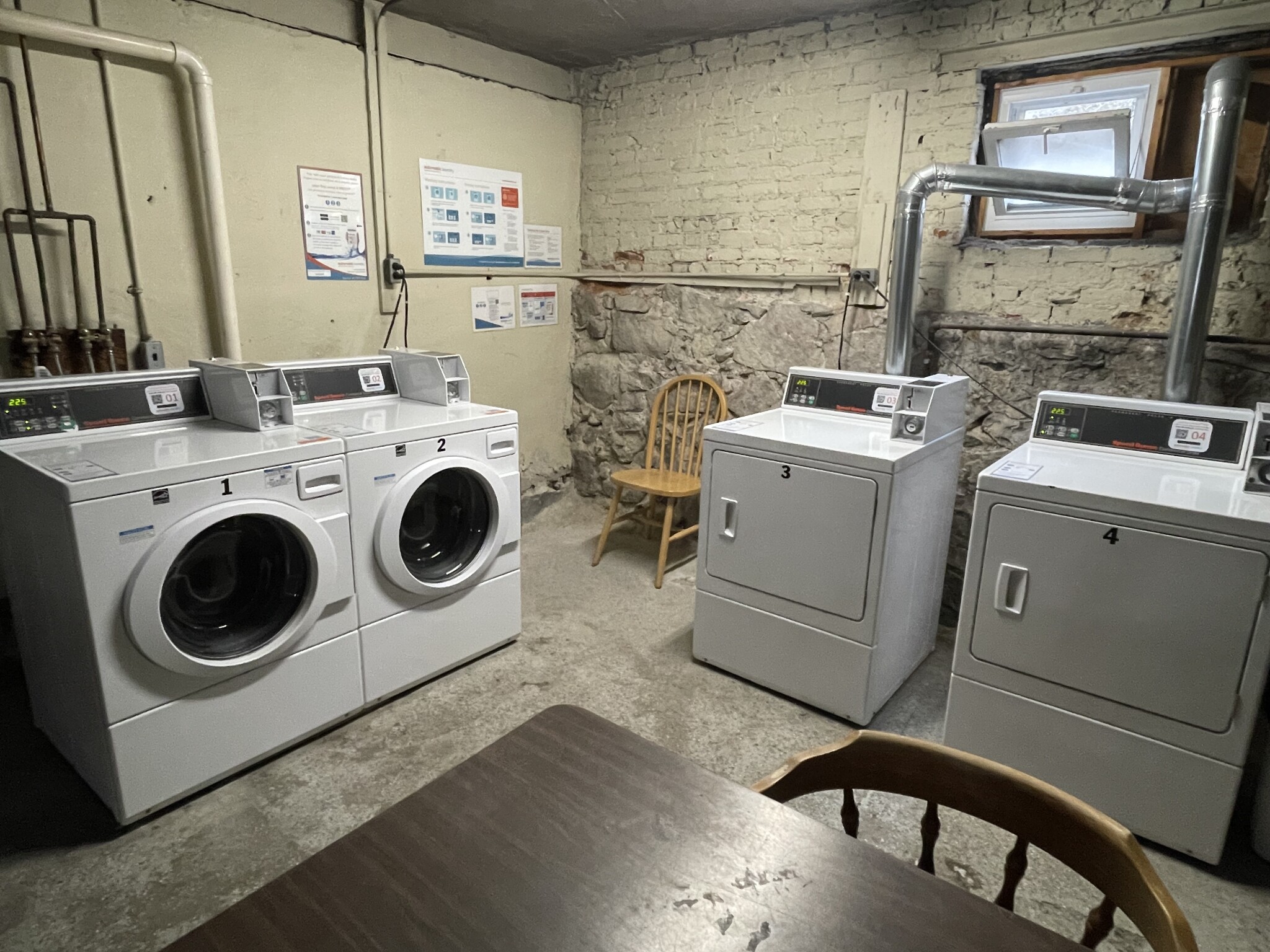 42 Saint Paul St, Longwood