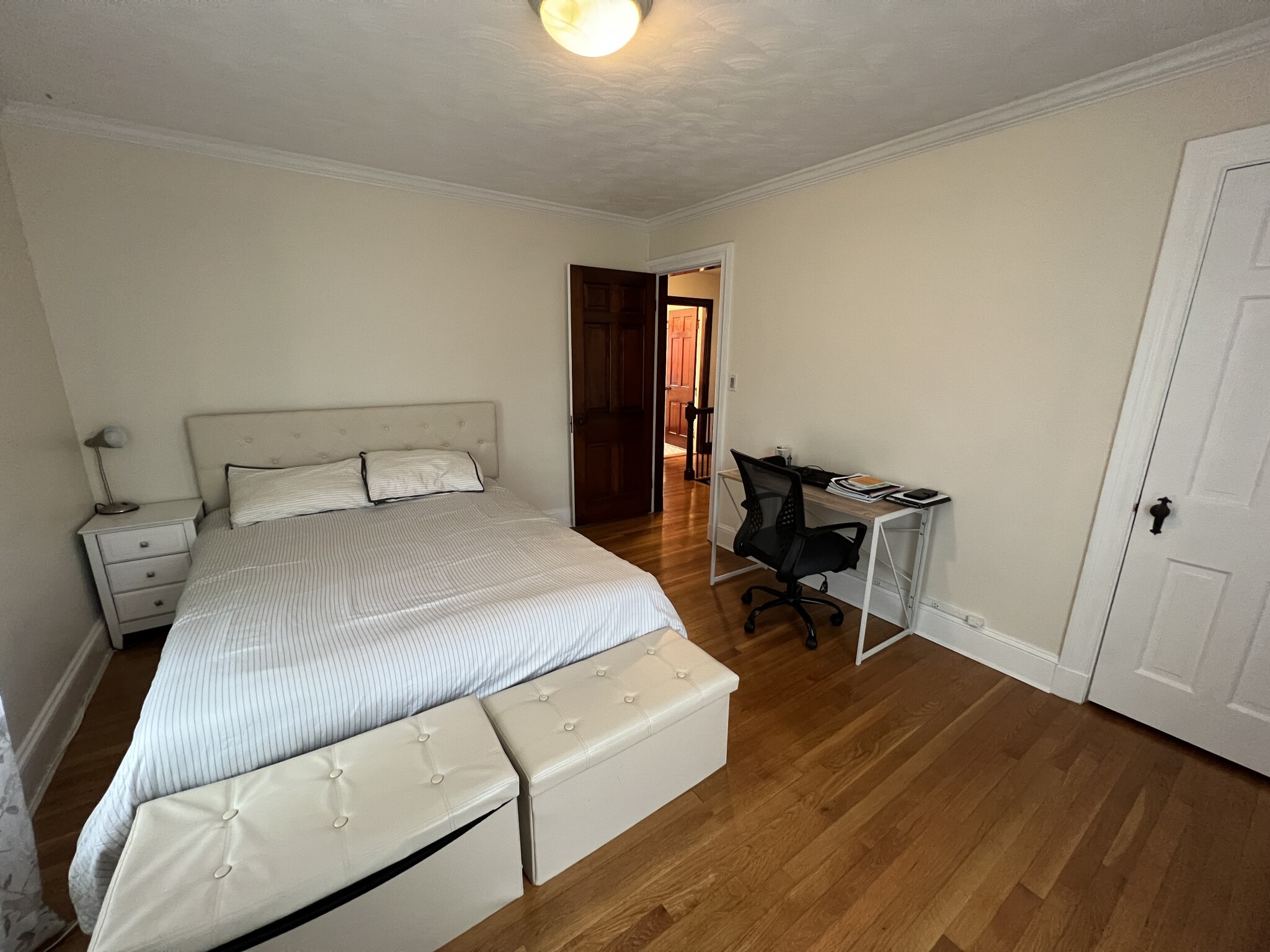 33 Clearwater Rd, Chestnut Hill