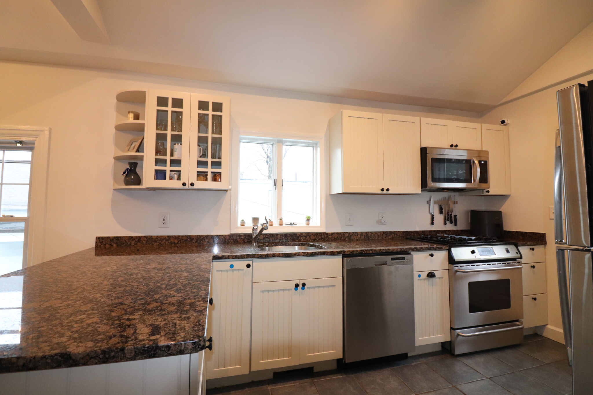 18 Seaverns Ave, Jamaica Plain