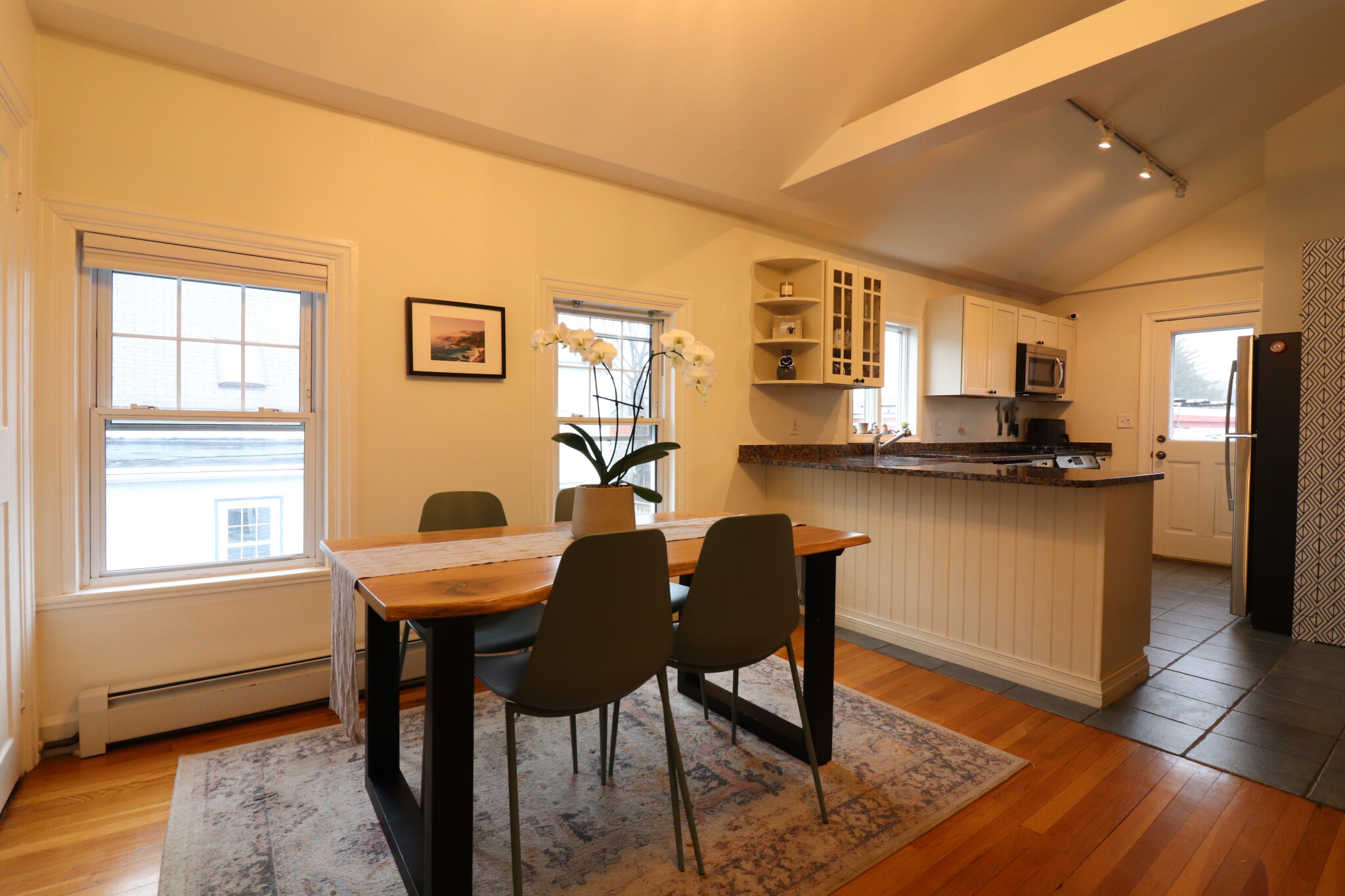 18 Seaverns Ave, Jamaica Plain