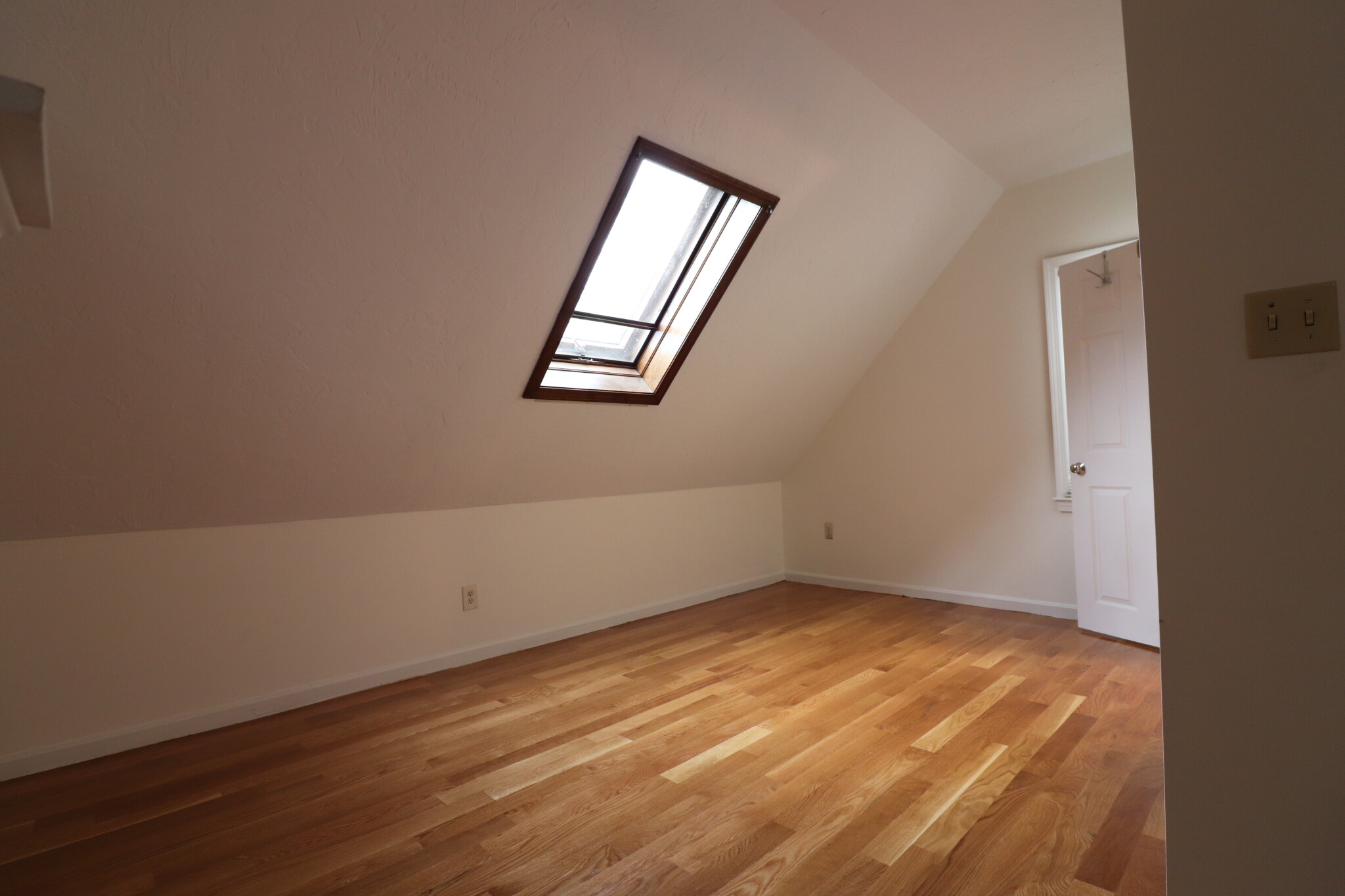 20 Eliot St, Chestnut Hill