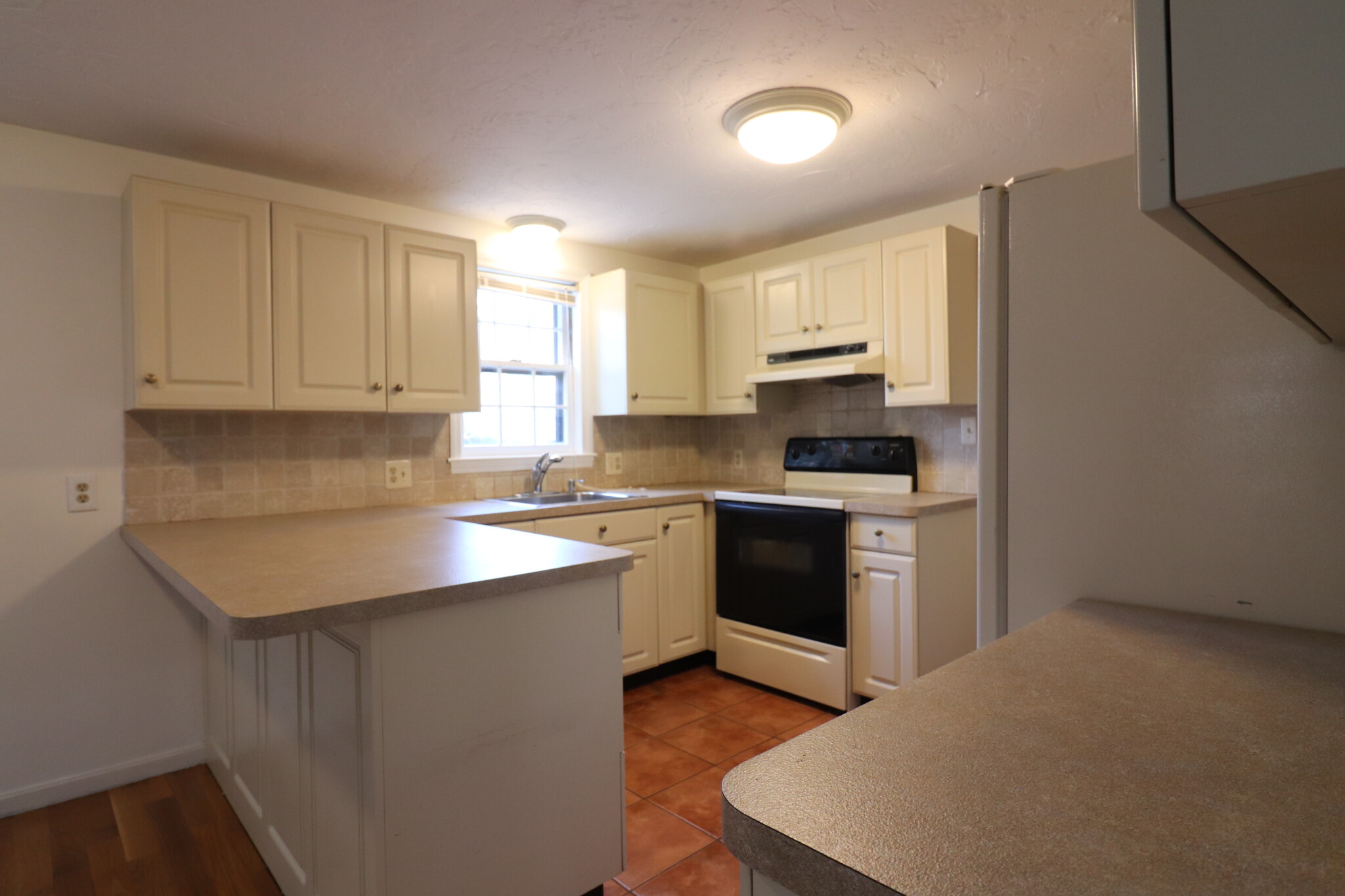 20 Eliot St, Chestnut Hill