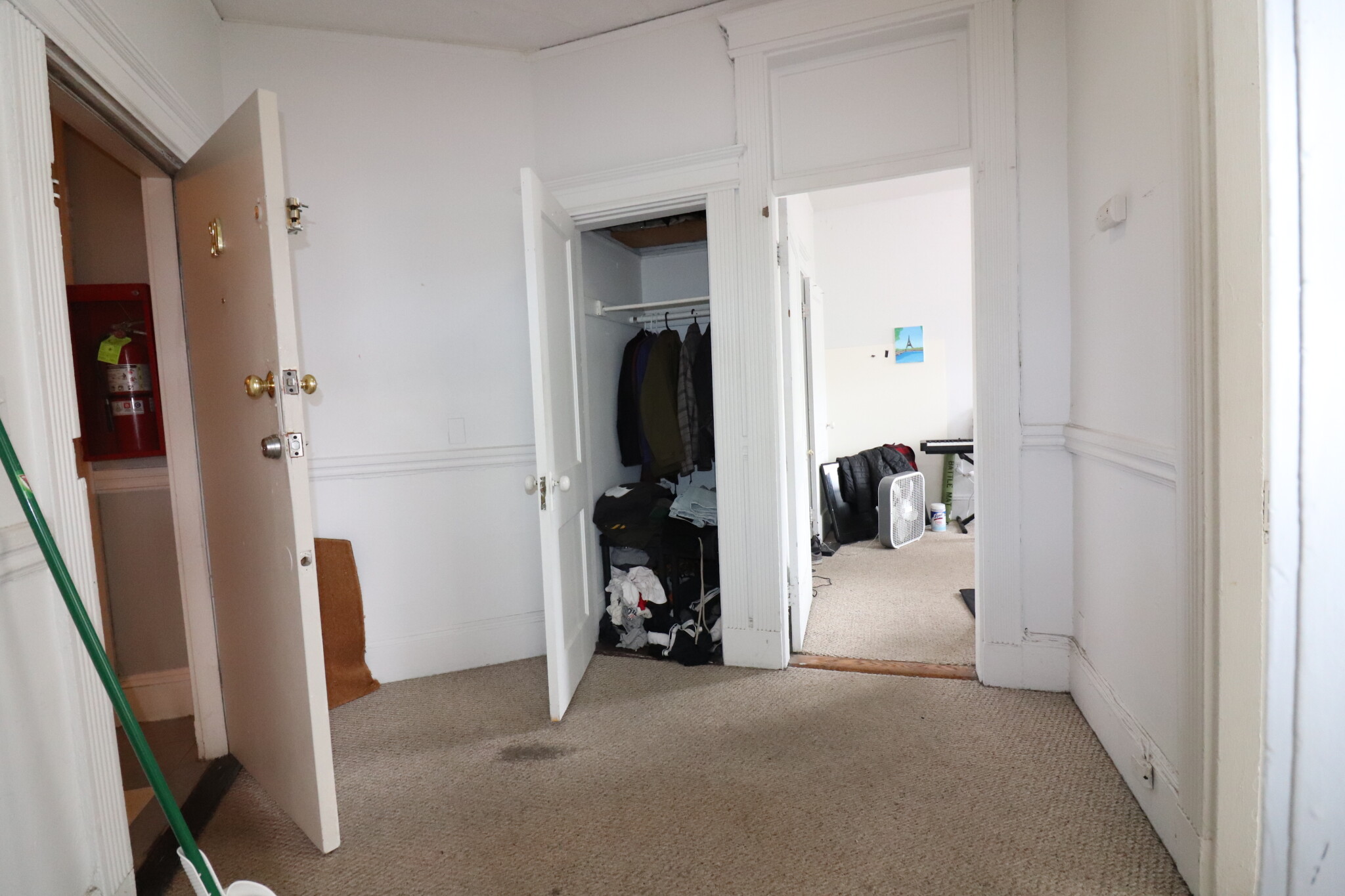 409 South Huntington Ave, Jamaica Plain