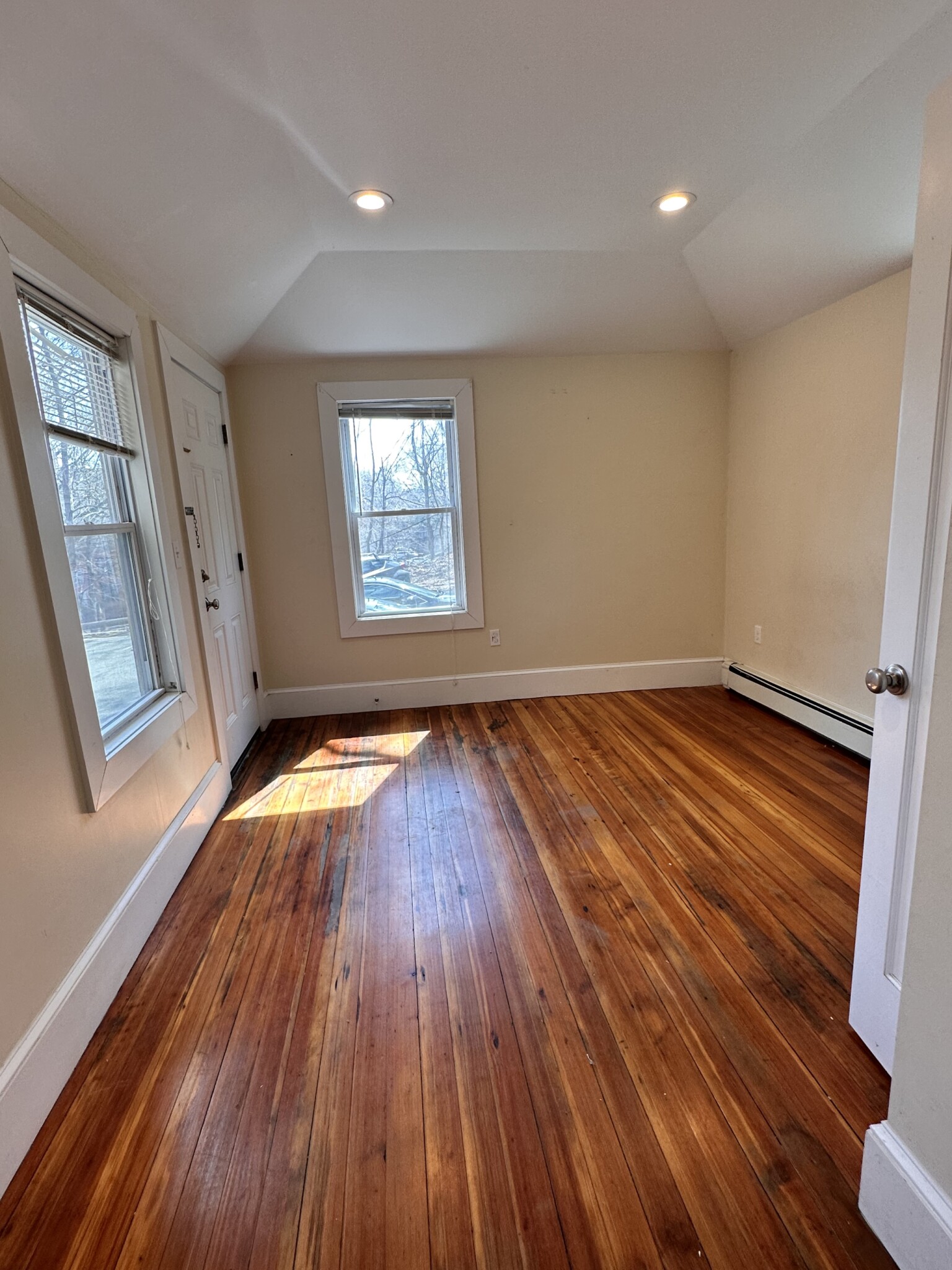 36 High St, Brookline Village