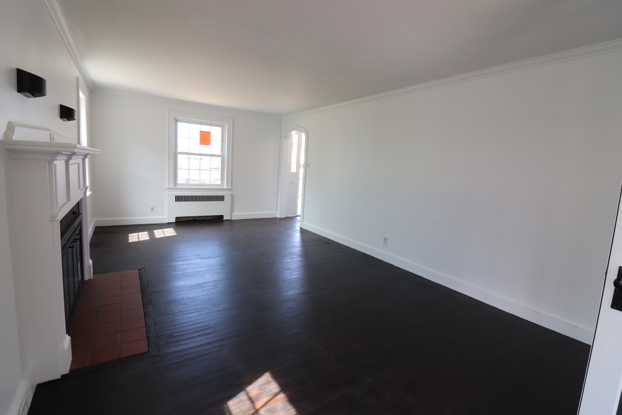 88 Walnut Park, Newton