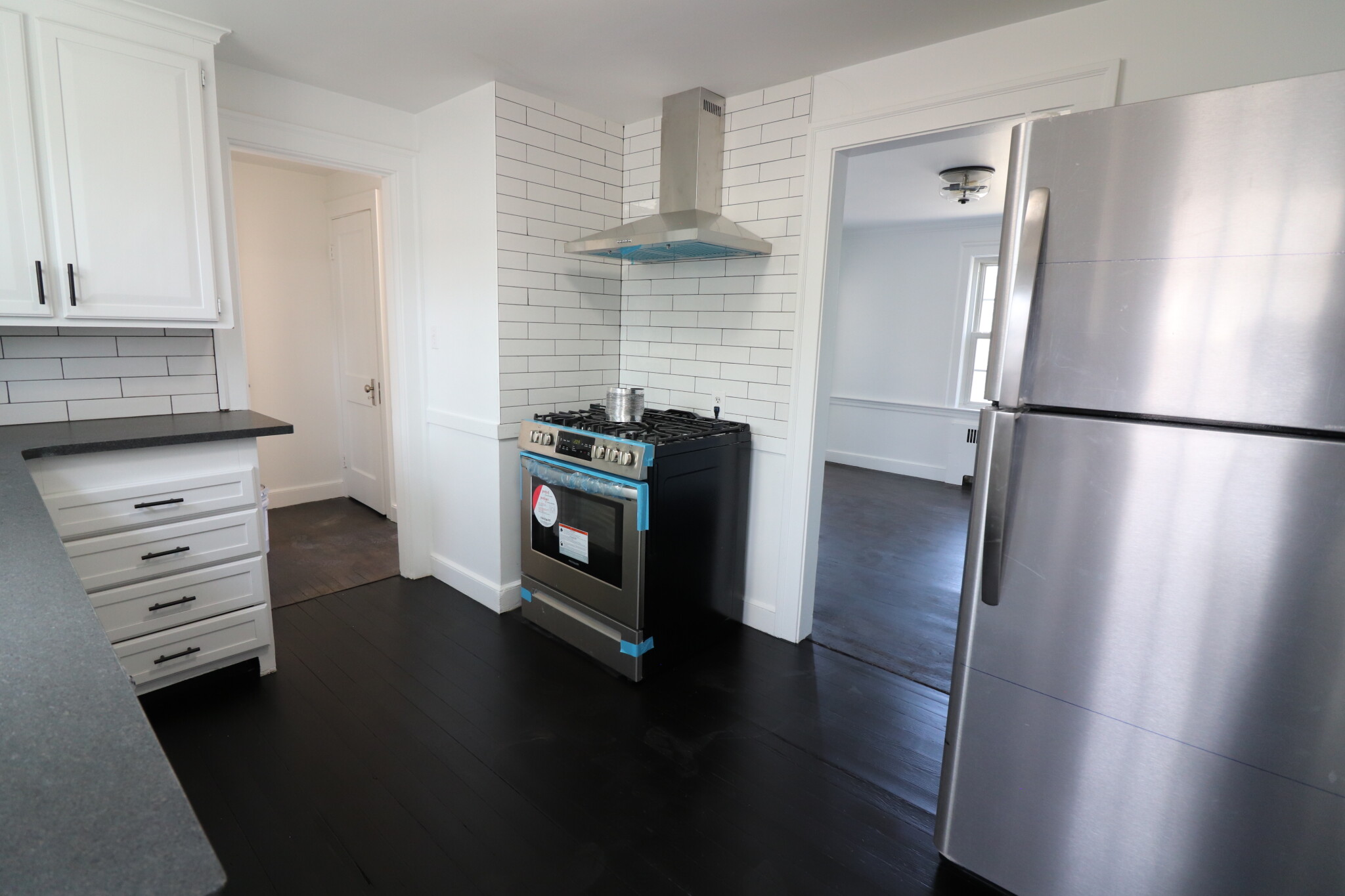 88 Walnut Park, Newton