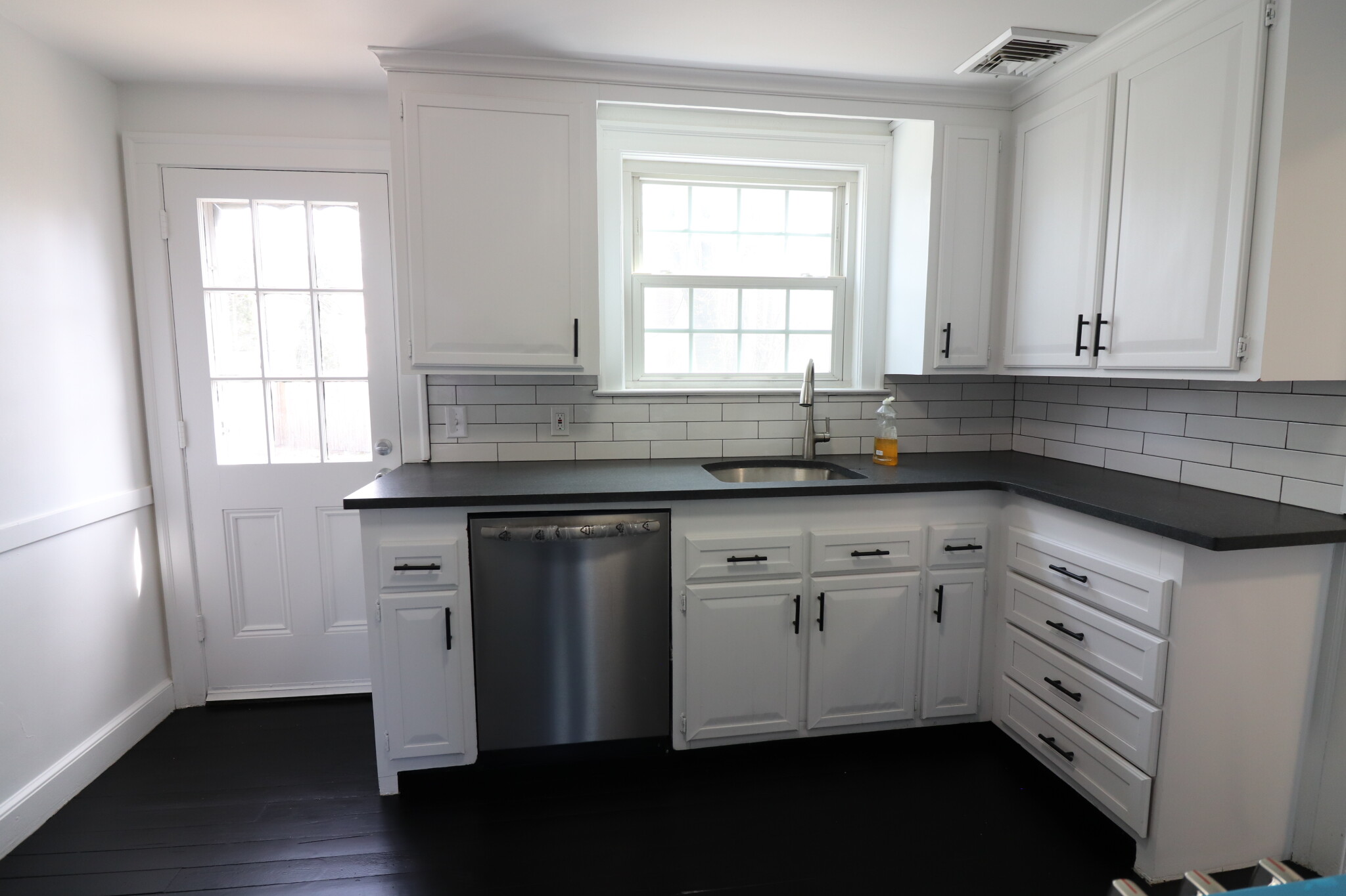 88 Walnut Park, Newton