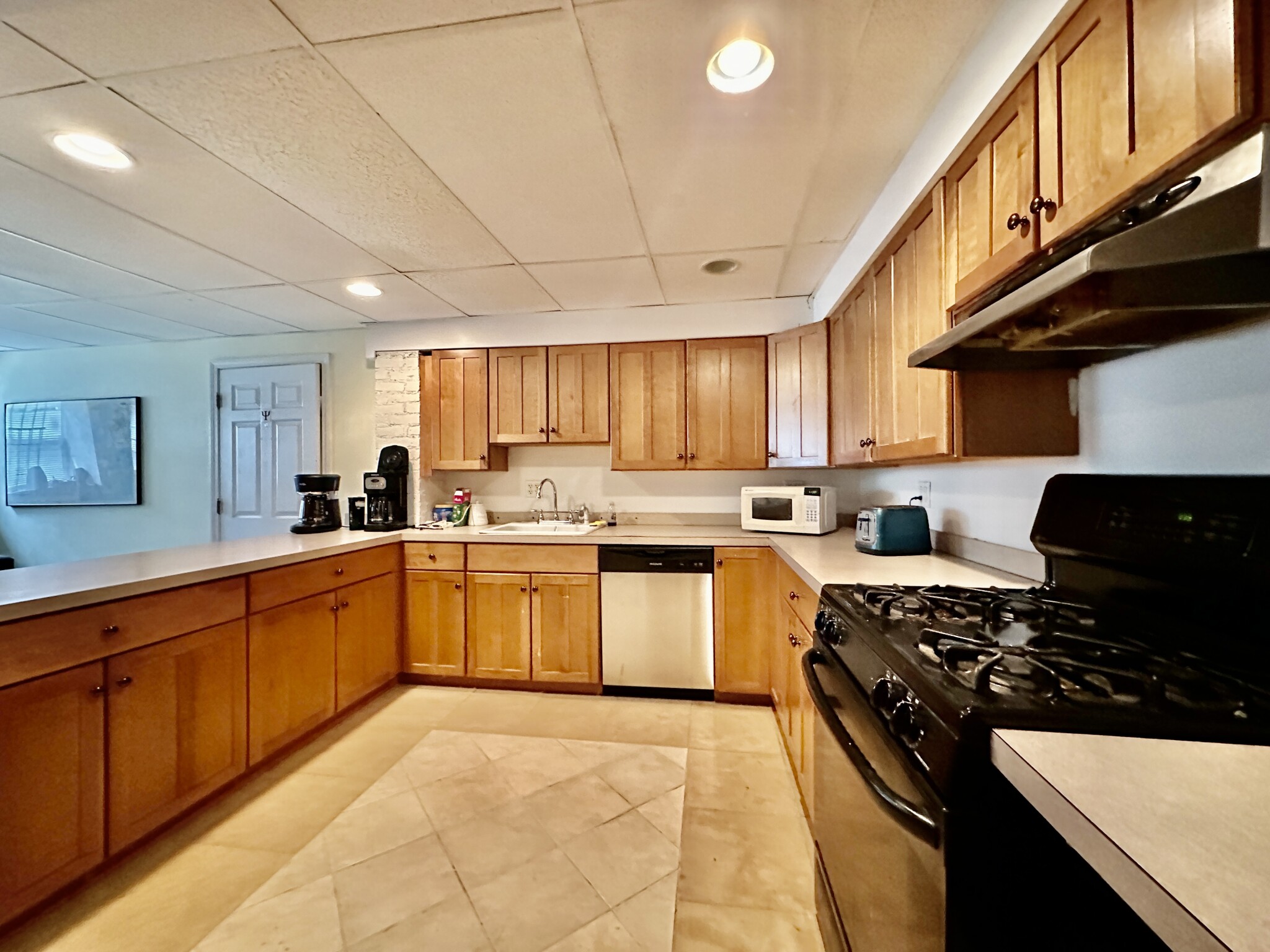 42 Park Vale Ave, Allston