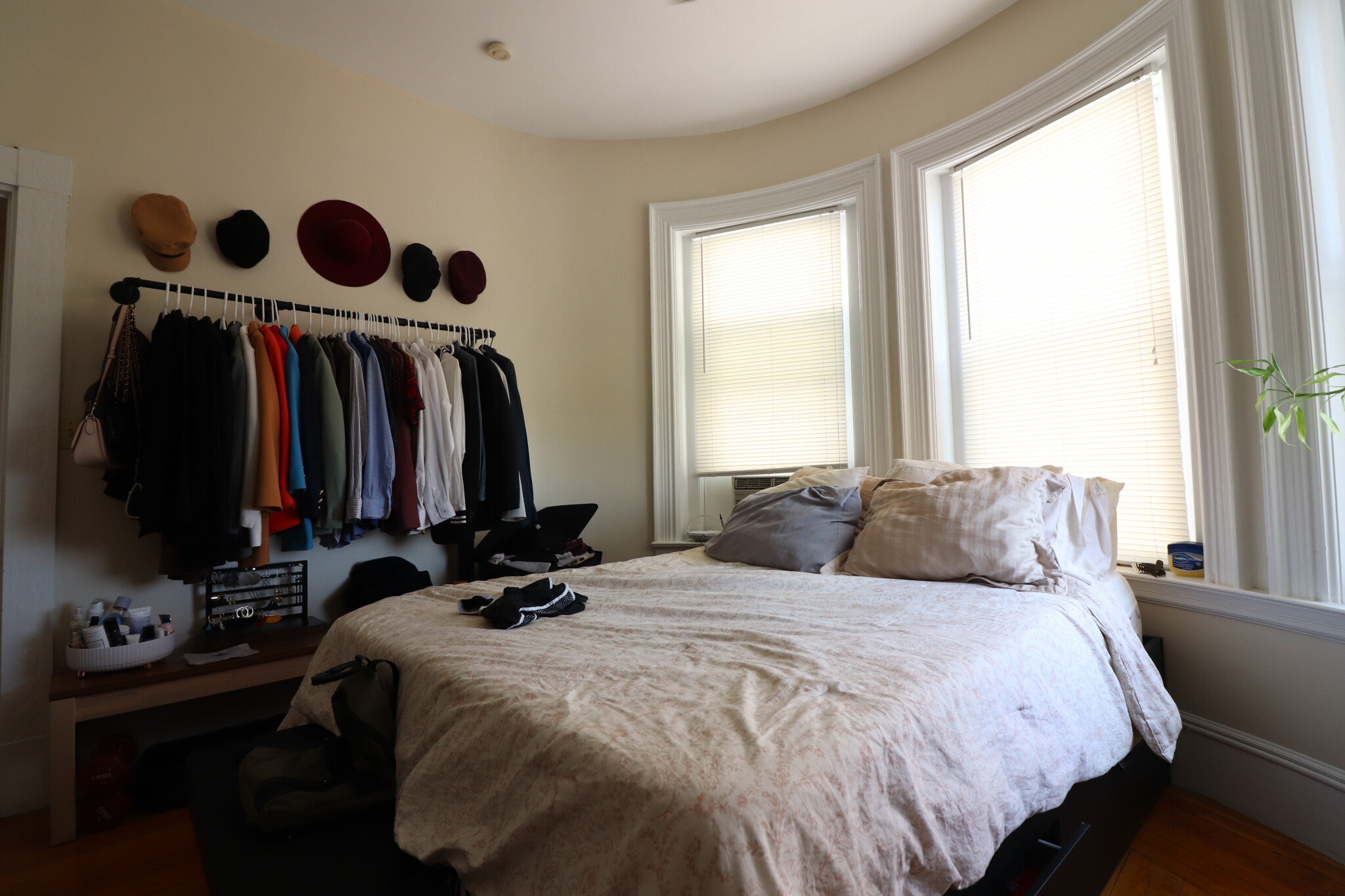 1477 Beacon St, Coolidge Corner