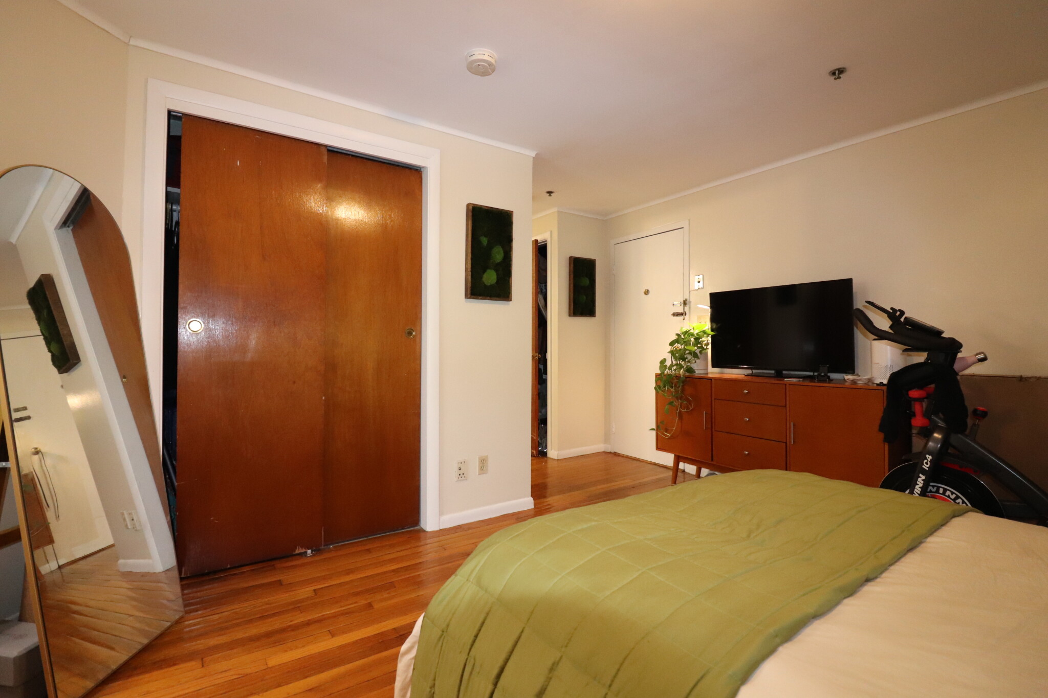 1477 Beacon St, Coolidge Corner