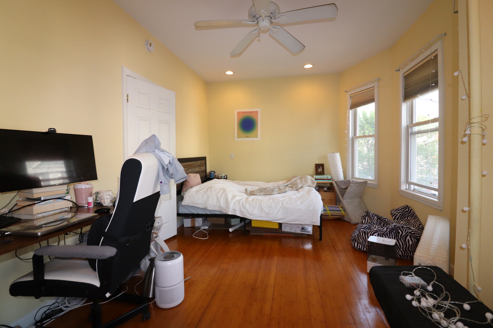 12 Montfern Ave, Brighton