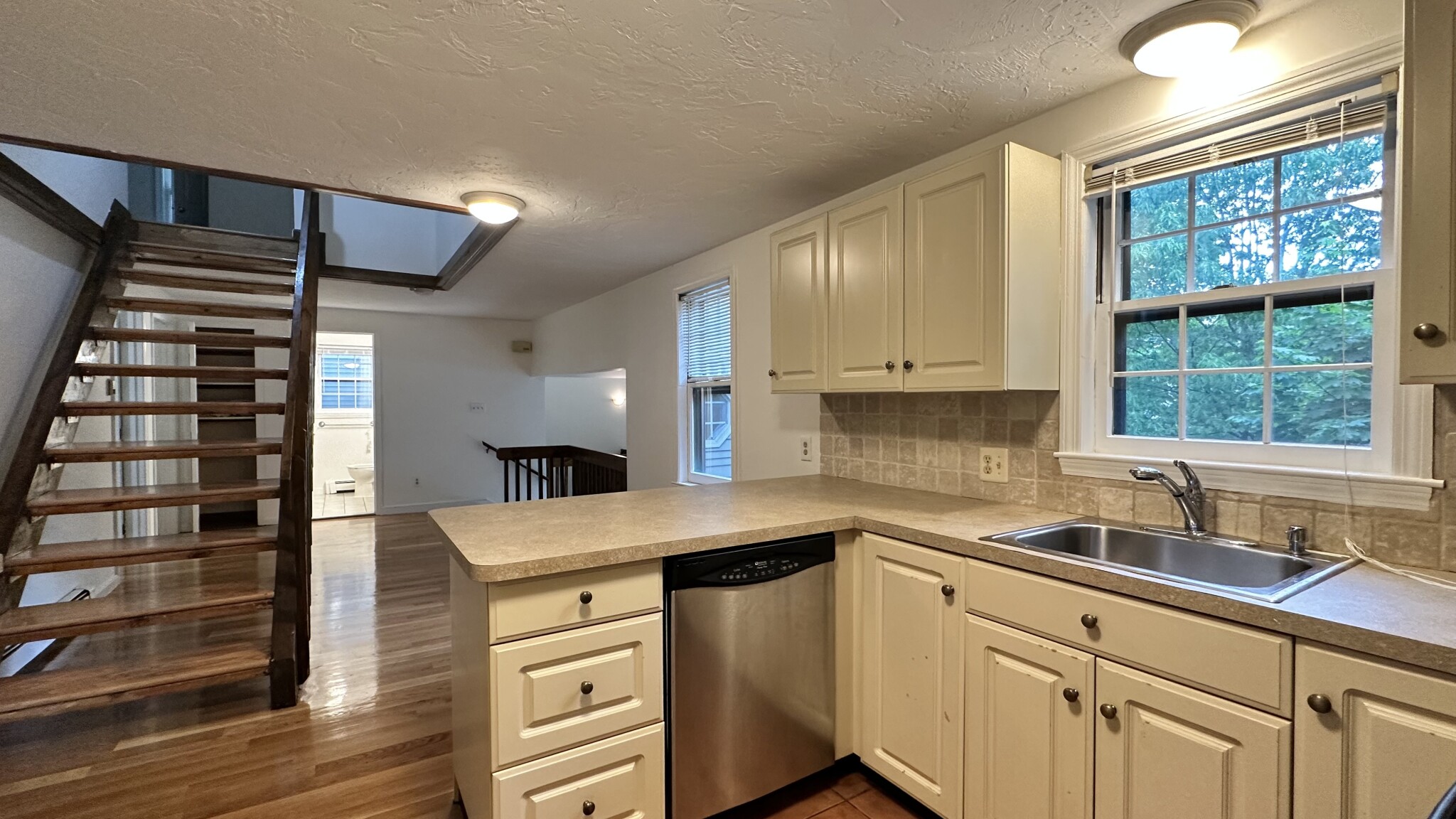 20 Eliot St, Chestnut Hill