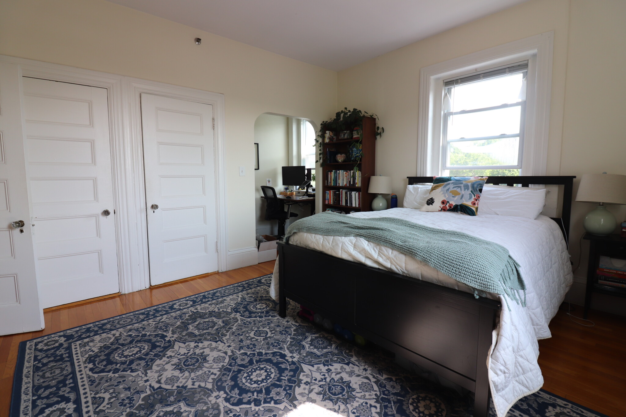 1569 Beacon St, Brookline