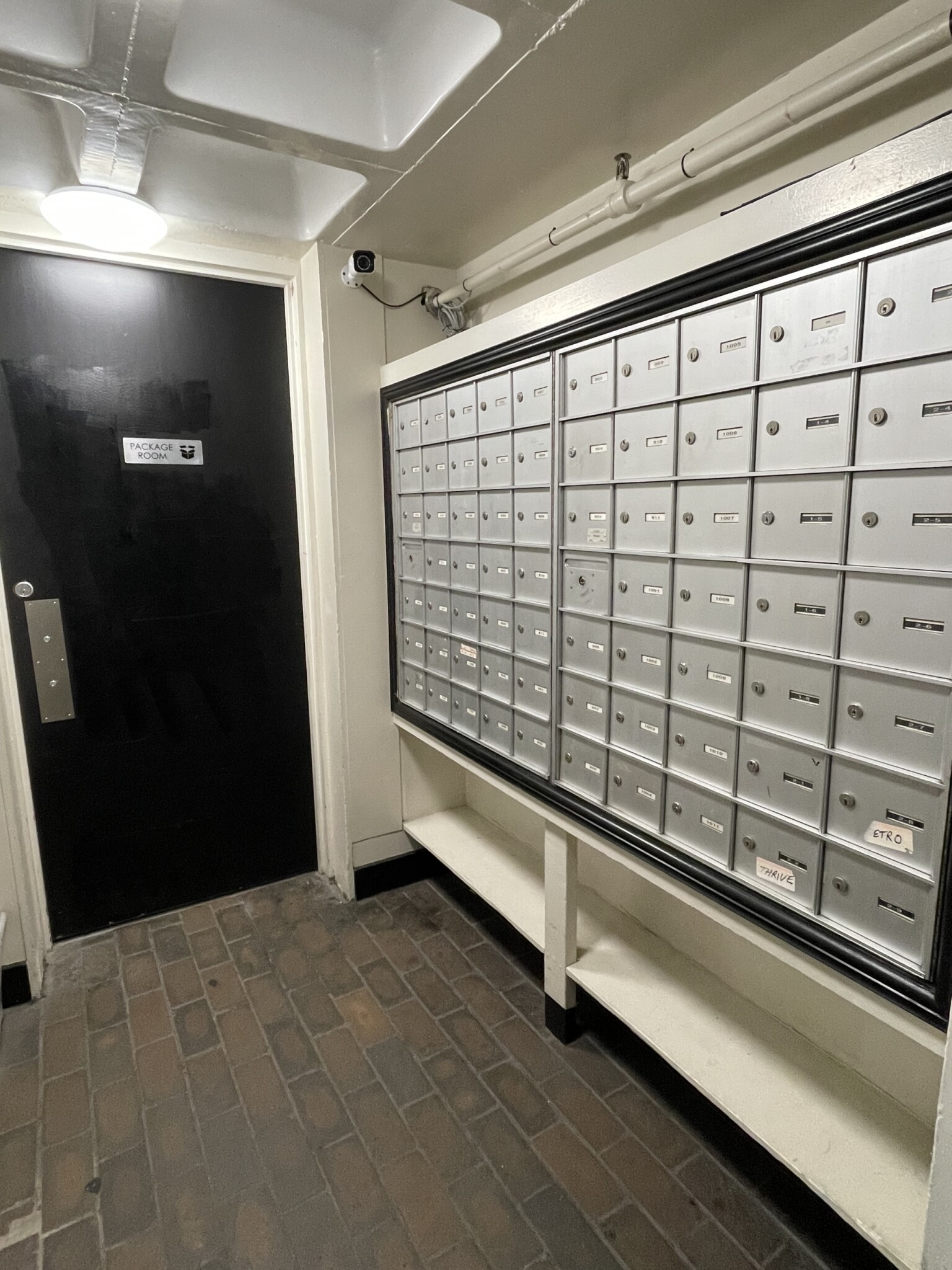 872 Massachusetts Ave, Riverside