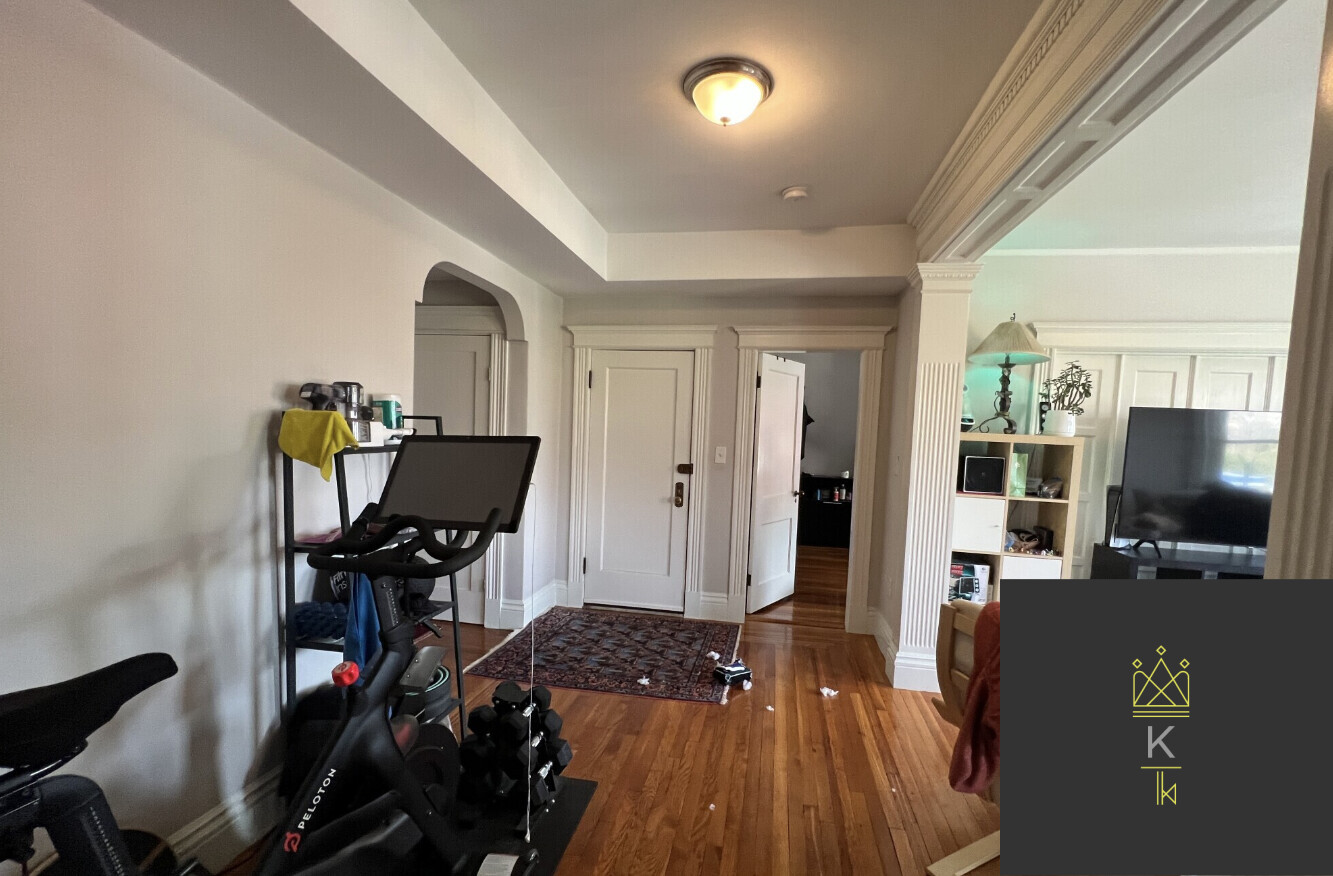 181 Harvard St, Coolidge Corner