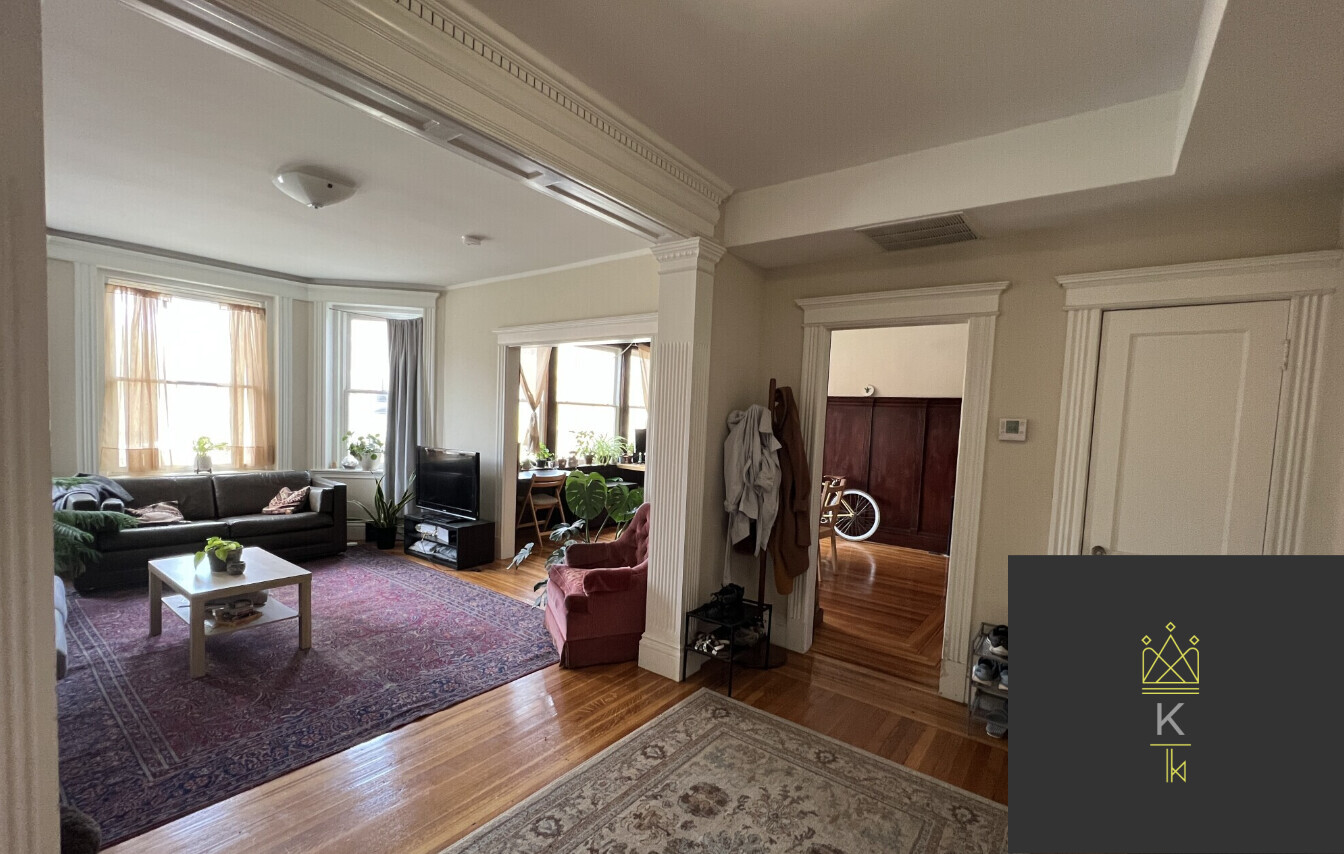 181 Harvard St, Coolidge Corner