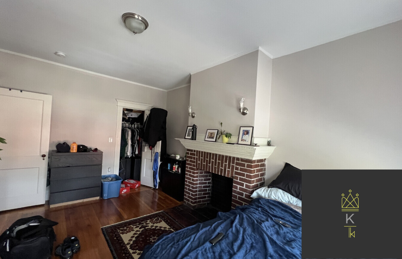 181 Harvard St, Coolidge Corner