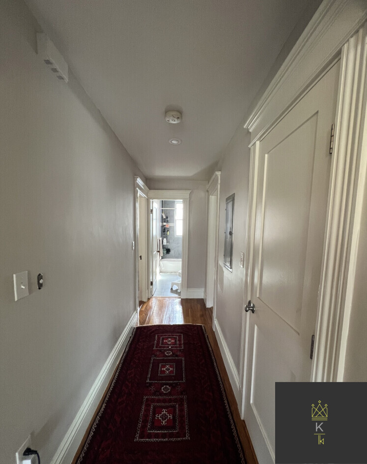 181 Harvard St, Coolidge Corner