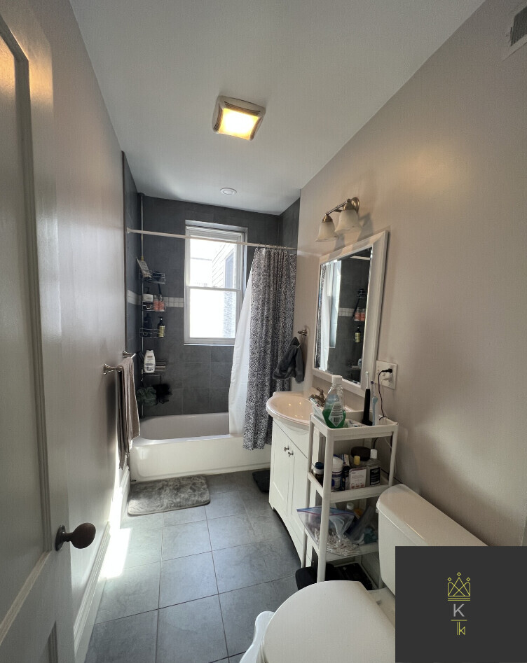 181 Harvard St, Coolidge Corner