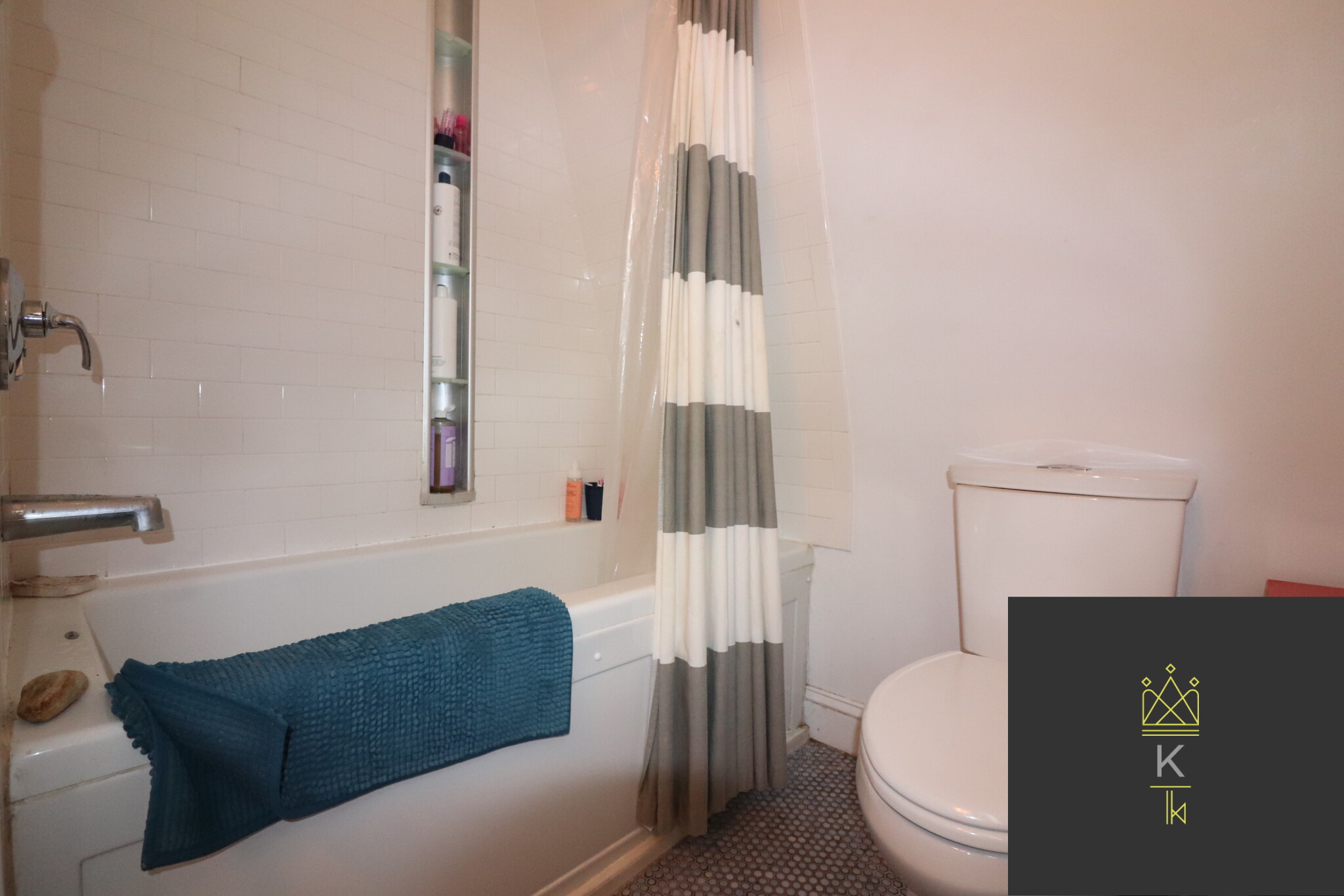 69 Clare Ave, Roslindale