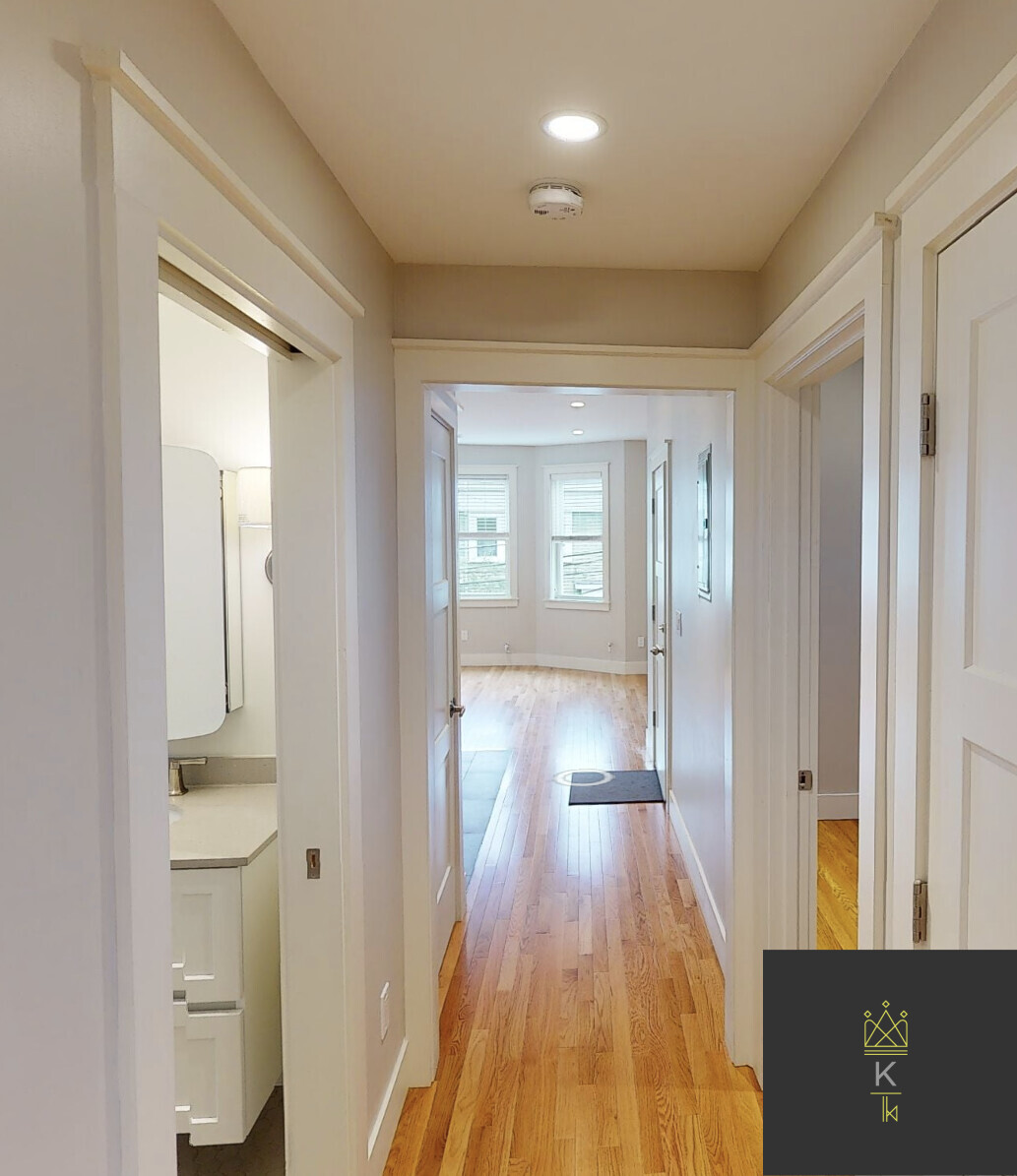 70 Spring St, East Cambridge