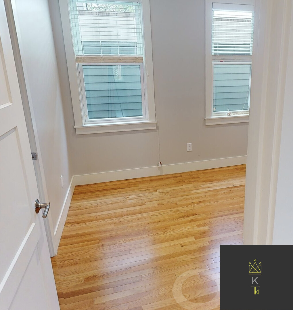 70 Spring St, East Cambridge