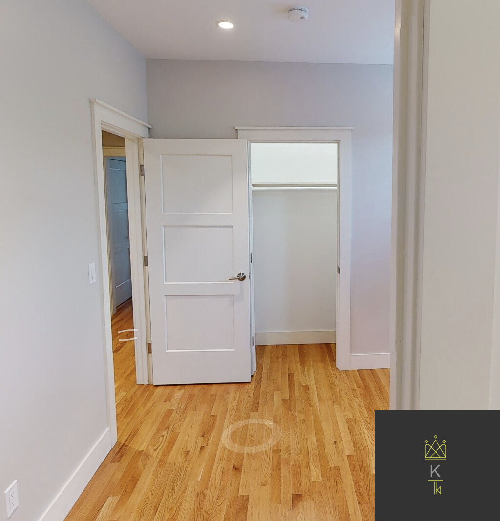 70 Spring St, East Cambridge