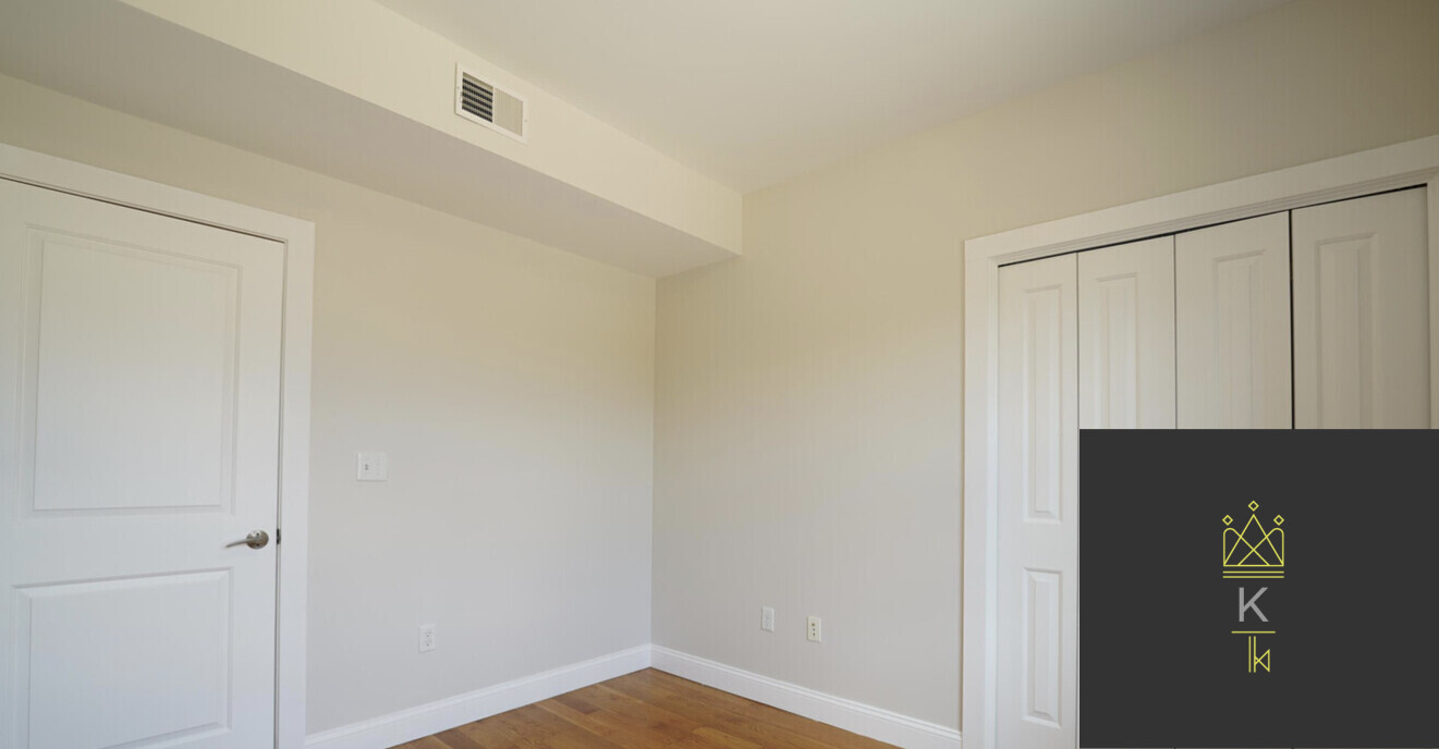 54 Kent St, Brookline Village